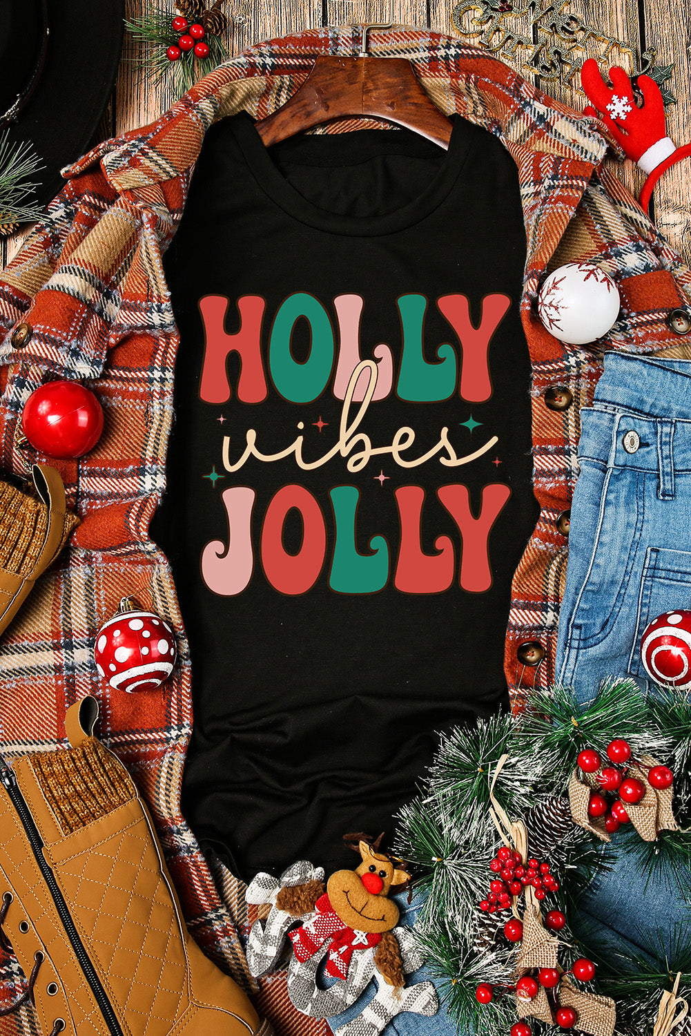 T Shirt for Women Crew Neck HOLLY JOLLY Vibes Christmas