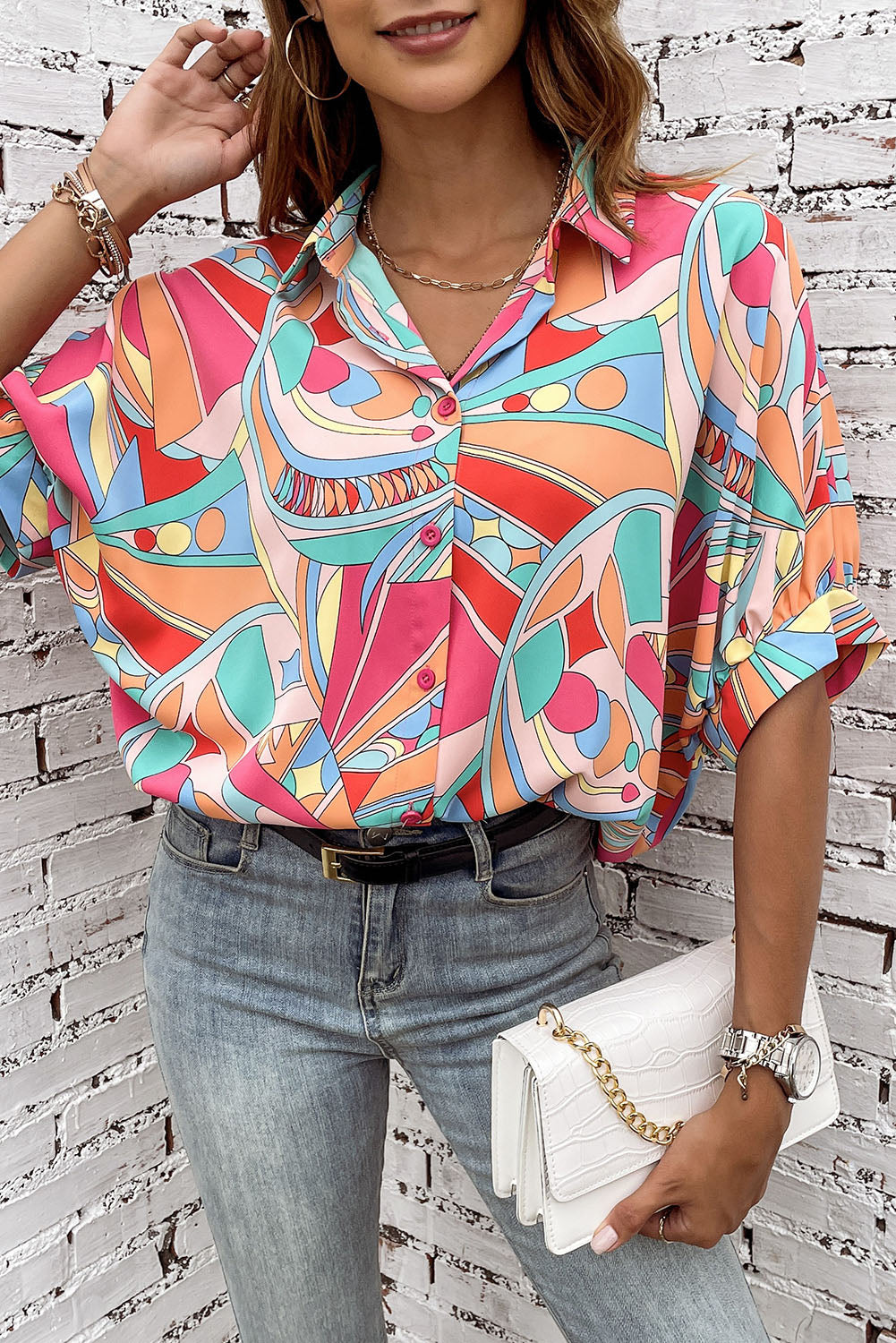 Women's Shirt Featuring Loose Abstract Half Balloon Sleeve