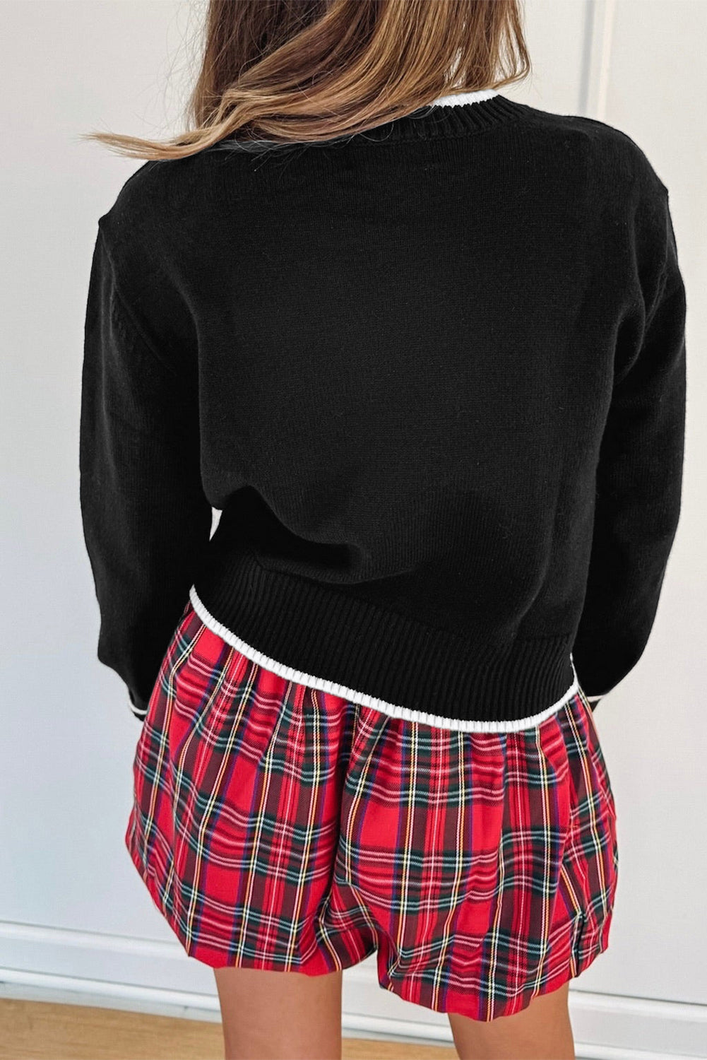 Trim Big Contrast Big Bow Accent Holiday Cropped Knit Top