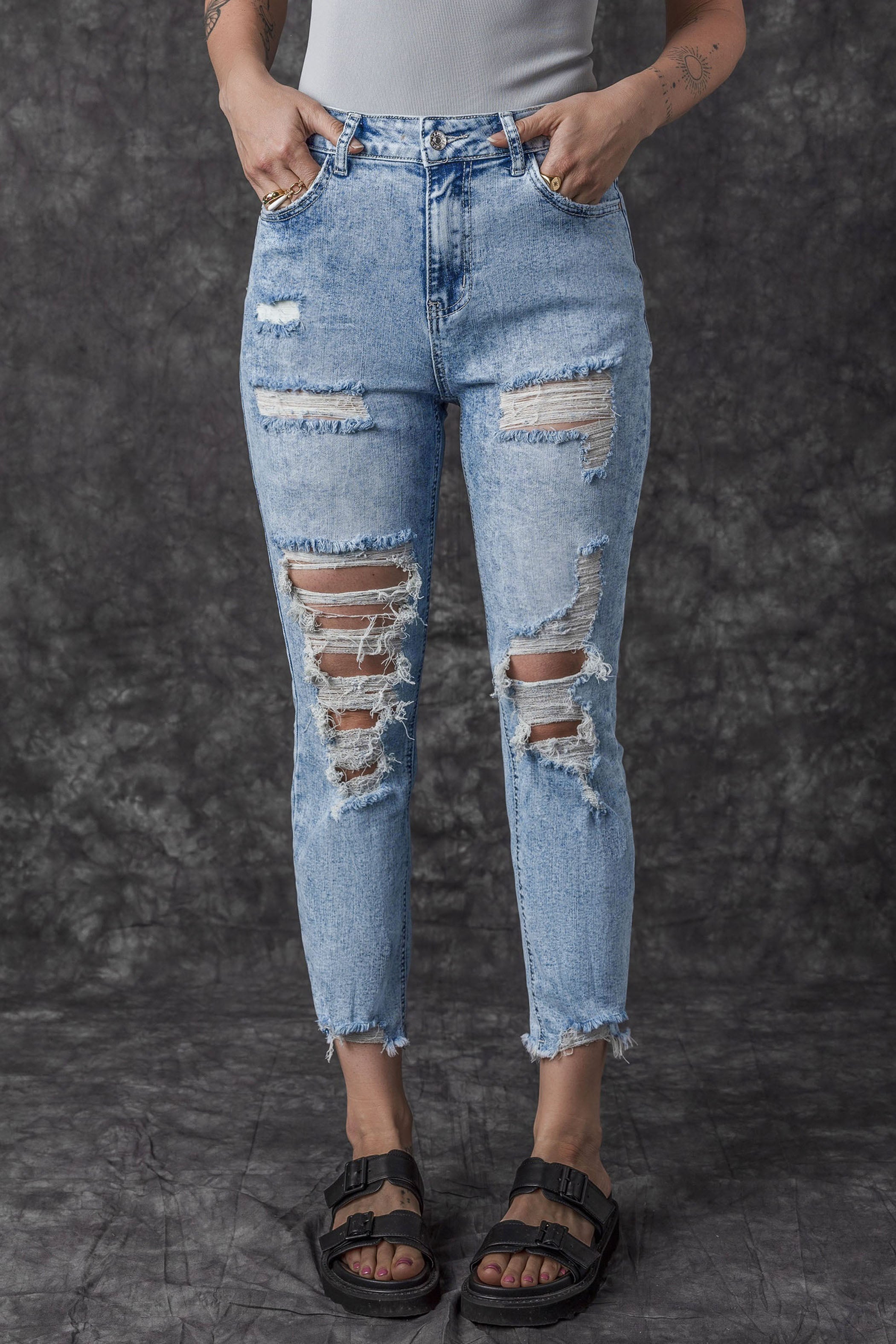 Women's Jeans with Distressed Slim Fit Acid Wash
