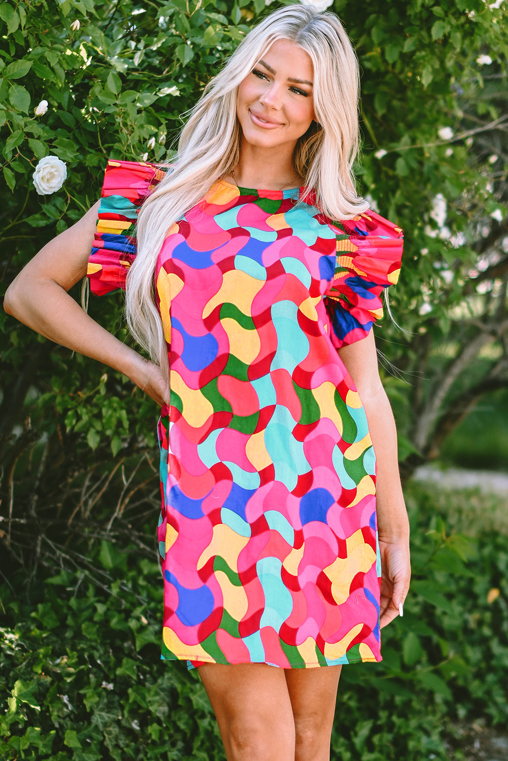 Women's Dress Featuring Shift Abstract Ruffle-Trimmed Sleeve