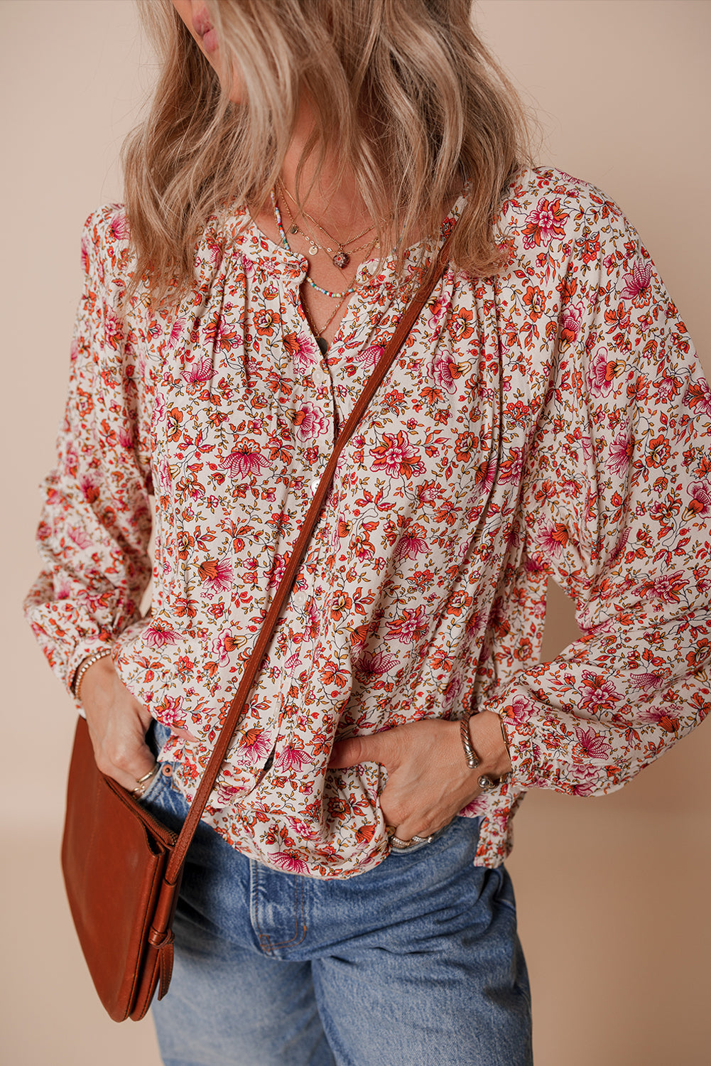 Floral-Print Notched Pleated Detail Neck Puff Sleeve Blouse