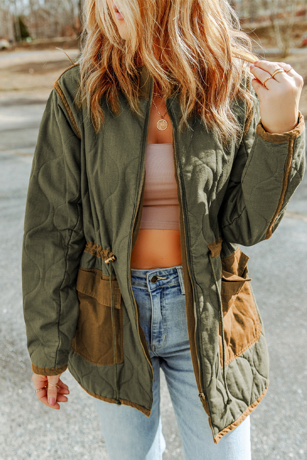 Women's Jacket Featuring Stitching Quilted Drawcord