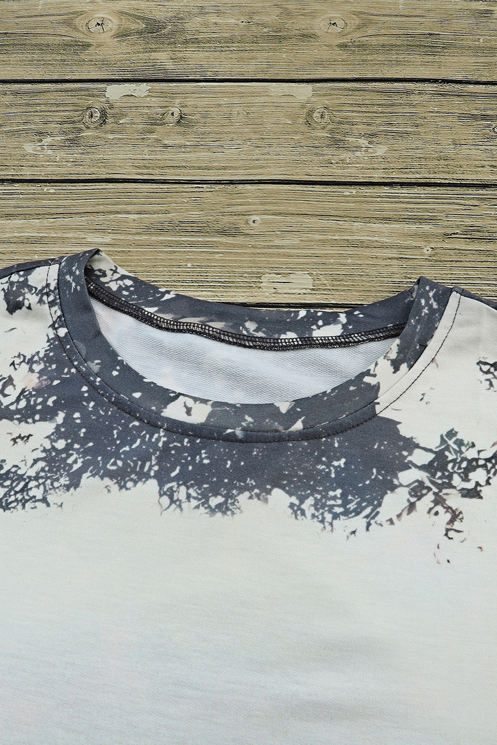 Women's Top with Dye Long-Sleeve Bleached Tie