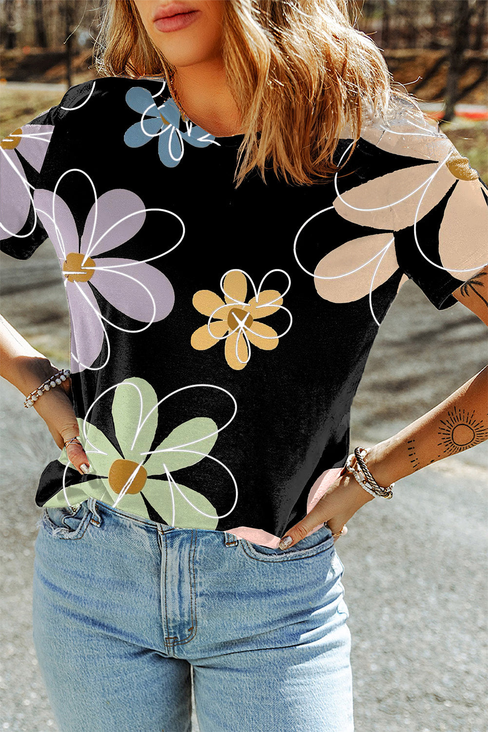 Women's Round Neck Flower Everyday T Shirt