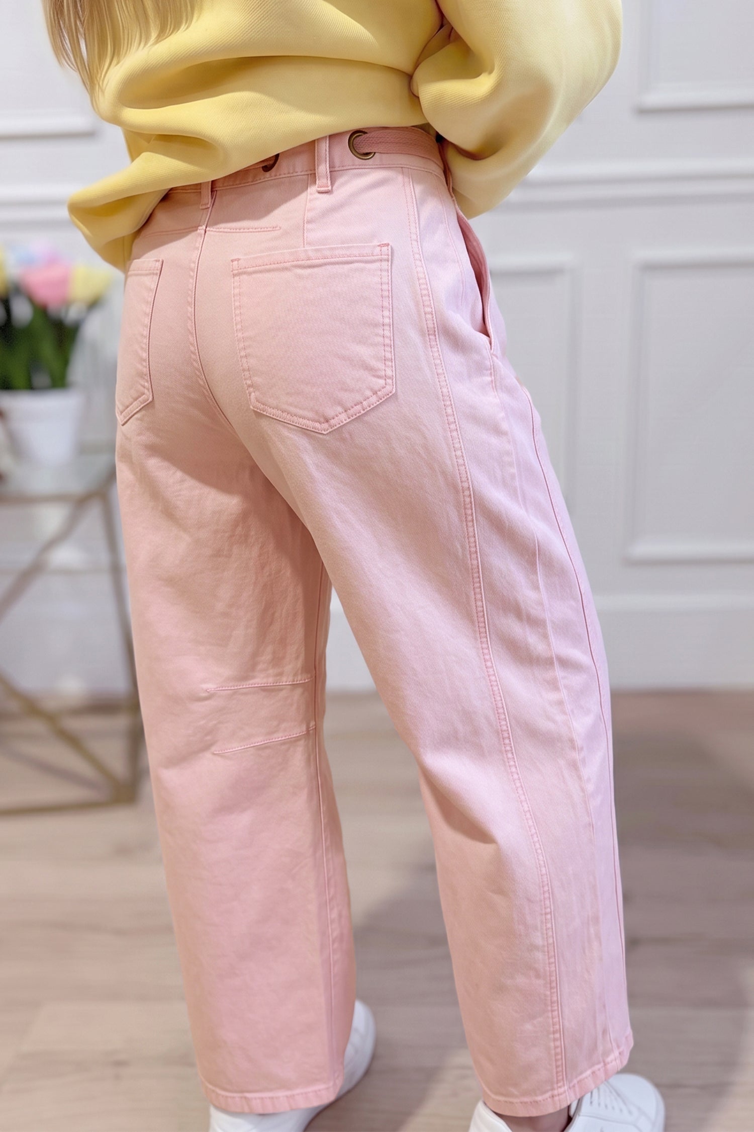 Grommet Detail Solid Detail Knot Waist Barrel Jeans in Light Pink