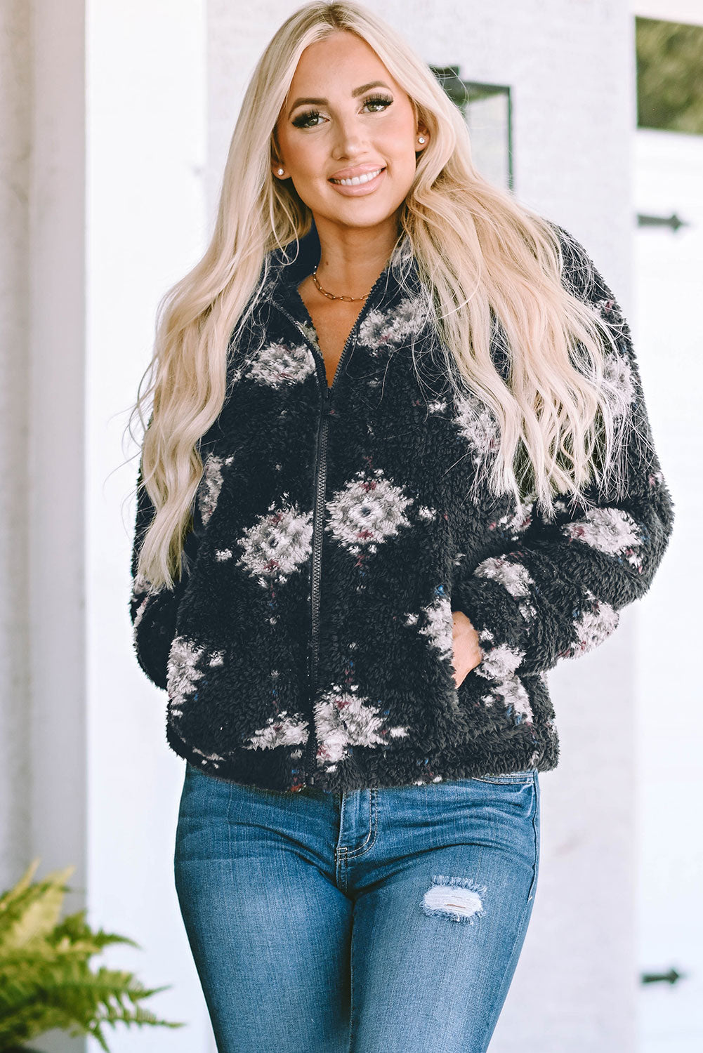 Women's Jacket Featuring Collared Sherpa Aztec Zipper