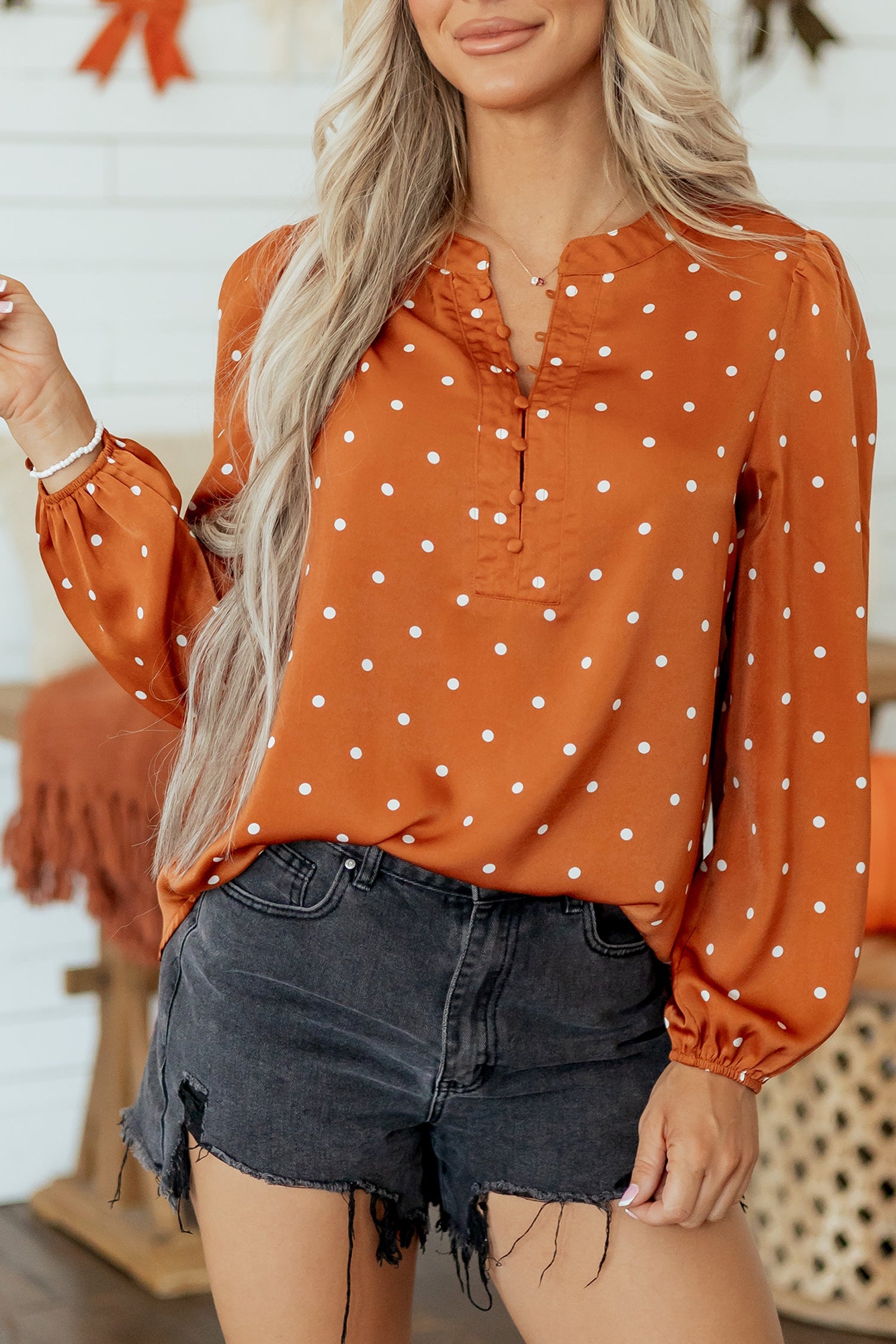 Long-Sleeved Polka-Dot V-Neck Blouse in Brown