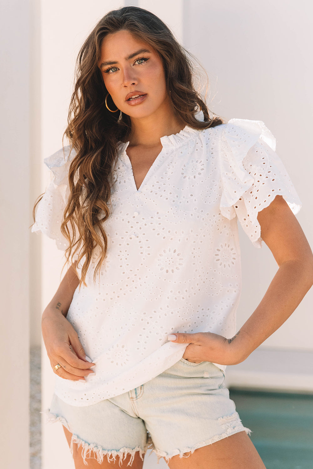 Anglaise Ruffle Broderie Ruffle Short-Sleeved Blouse in White
