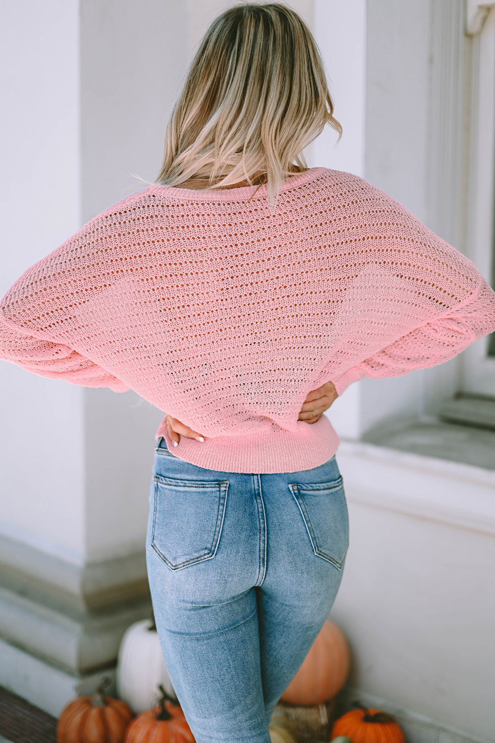 Haut à manches longues et col rond en tricot avec oeillets