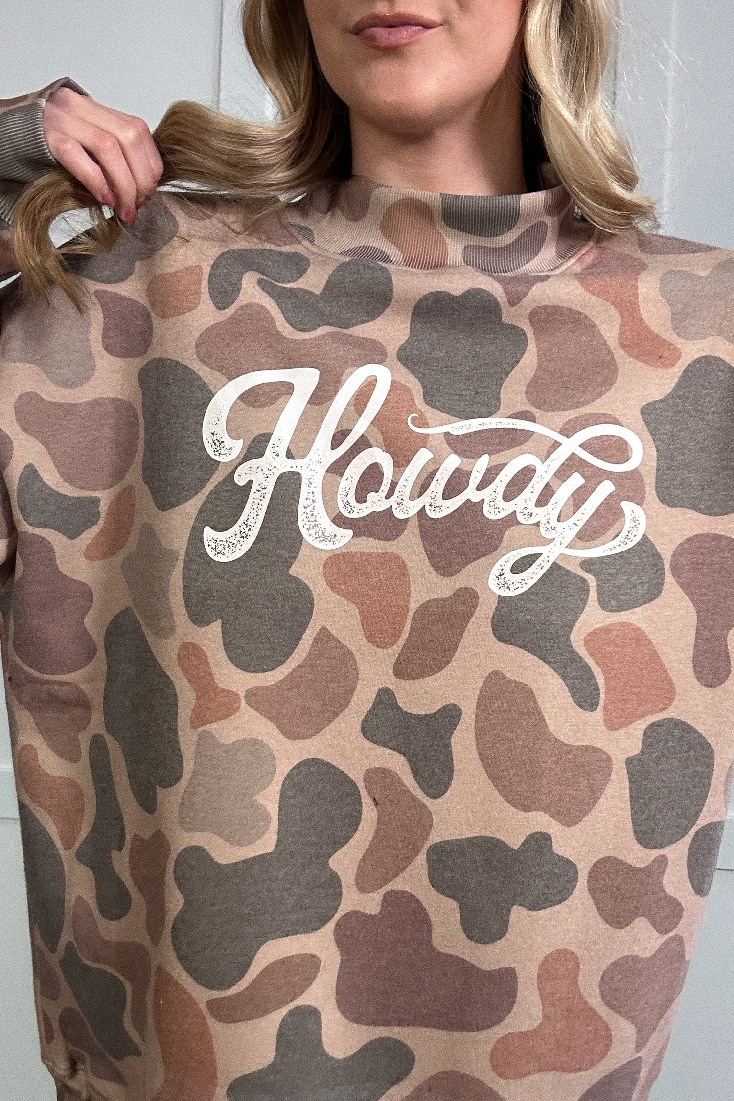 Camo Western Print Howdy Style Baggy Pullover Sweatshirt in Multicolour