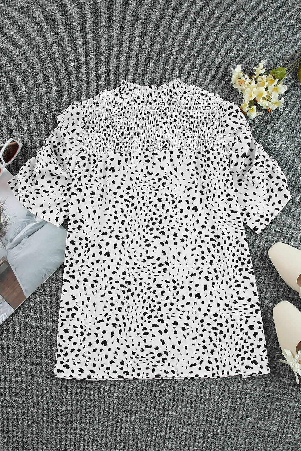 Women's Smocking Detail Bubble Sleeve Blouse