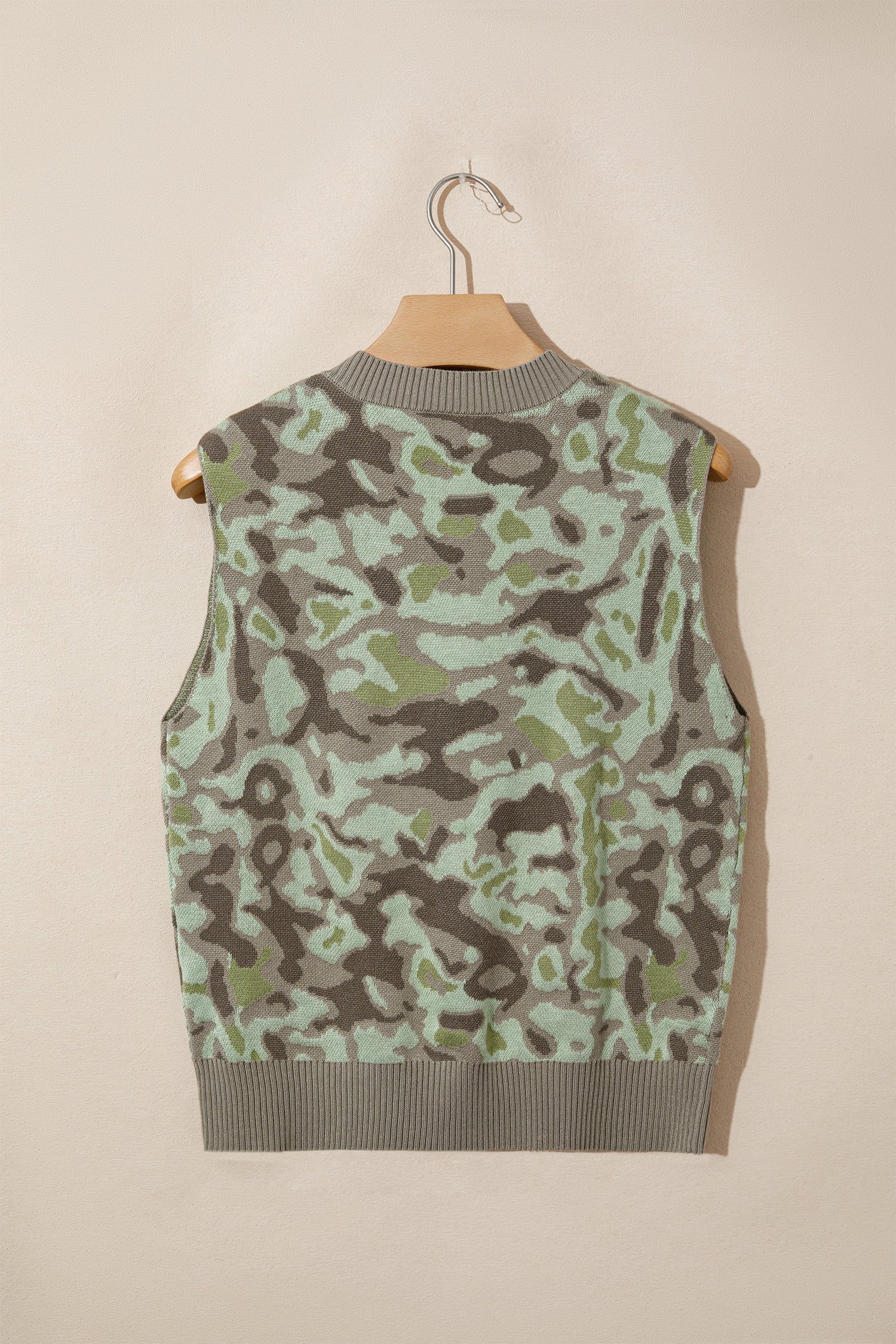 Camo Front Print Button Loose Knit Top Vest in Green