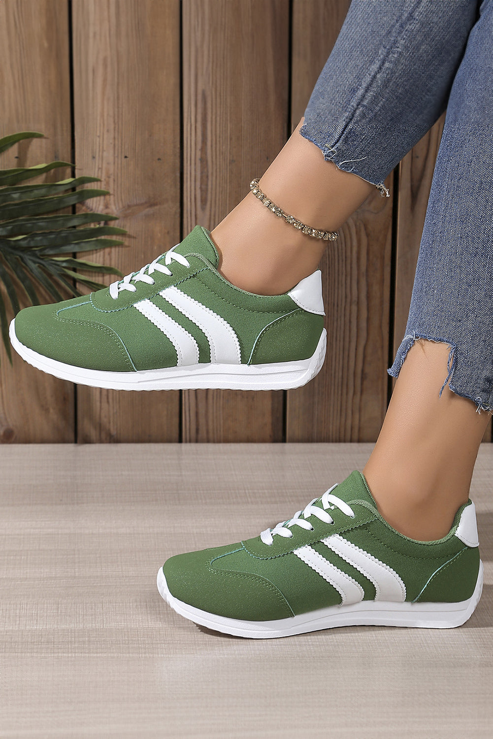 Colorblock Patchwork Breathable Lace-up Sneakers