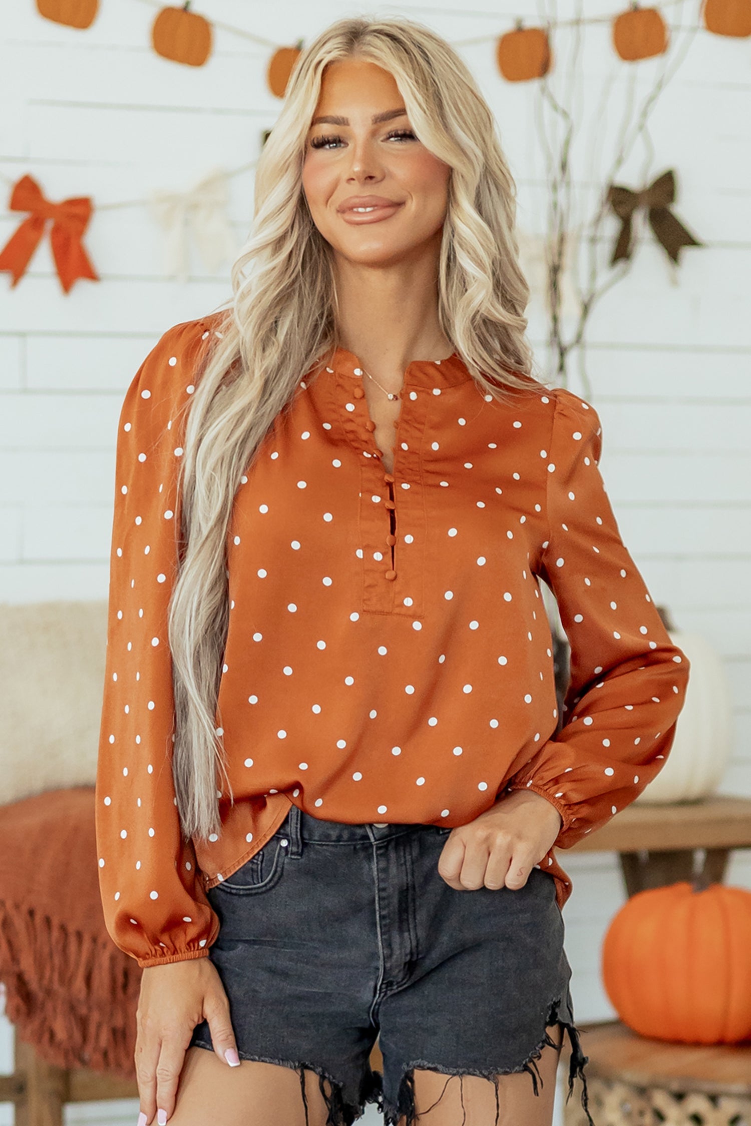 Long-Sleeved Polka-Dot V-Neck Blouse in Brown