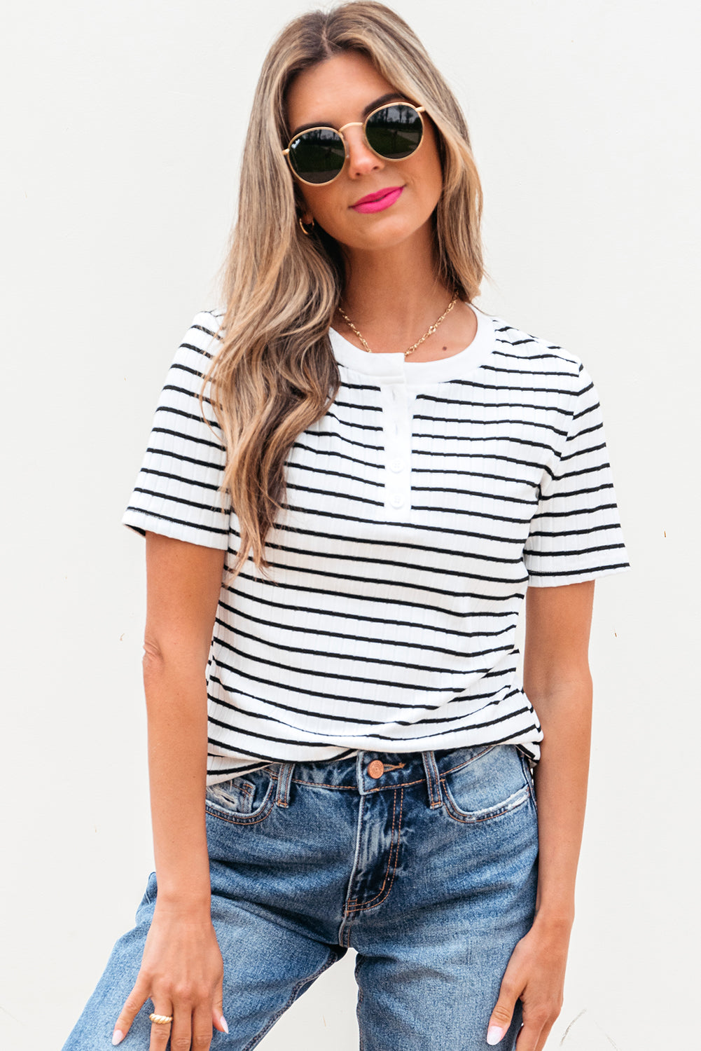 Textured Short Sleeve Buttoned Henley Top