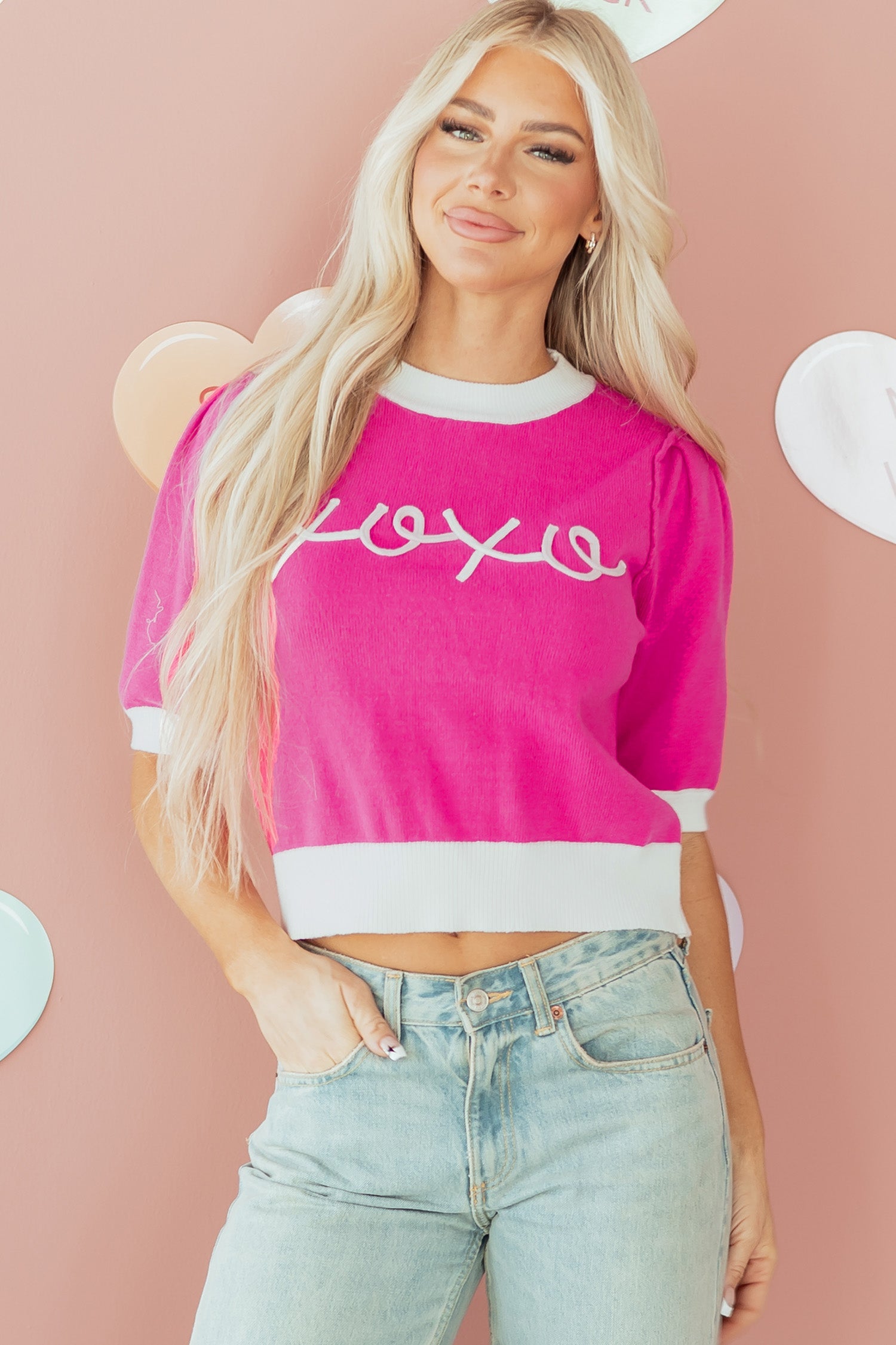 Graphic XOXO Embroidered Valentines Contrast Trim Crew-Neck Short Puff Sleeve Knit Top Tee