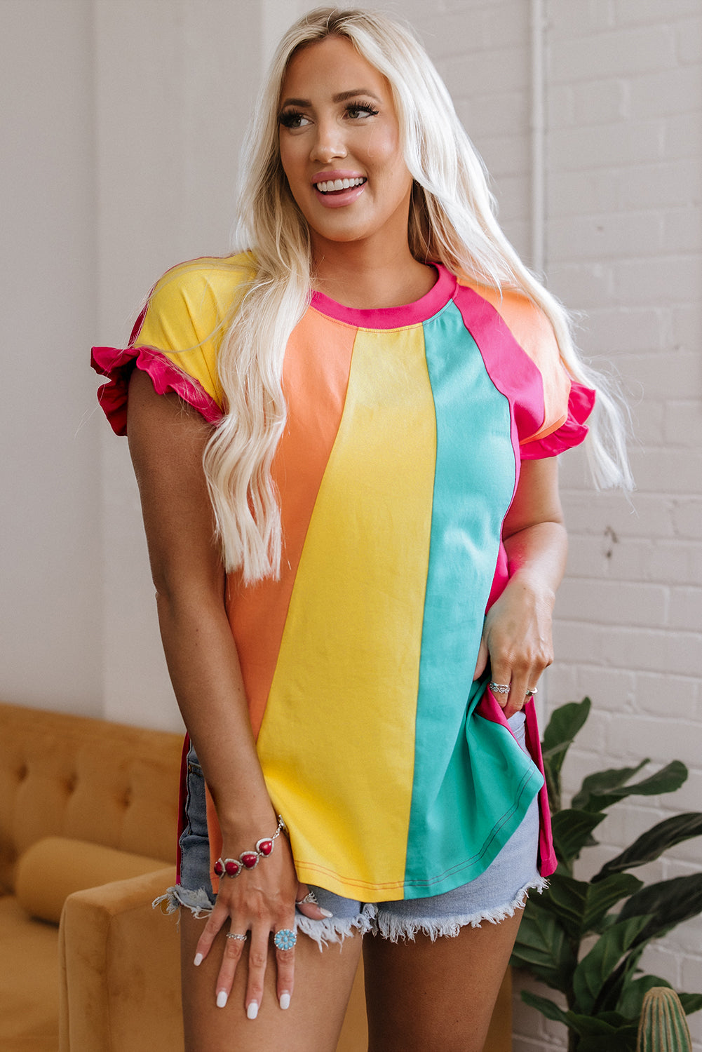 Color Block Ruffled Crew Neck Loose Fit T Shirt