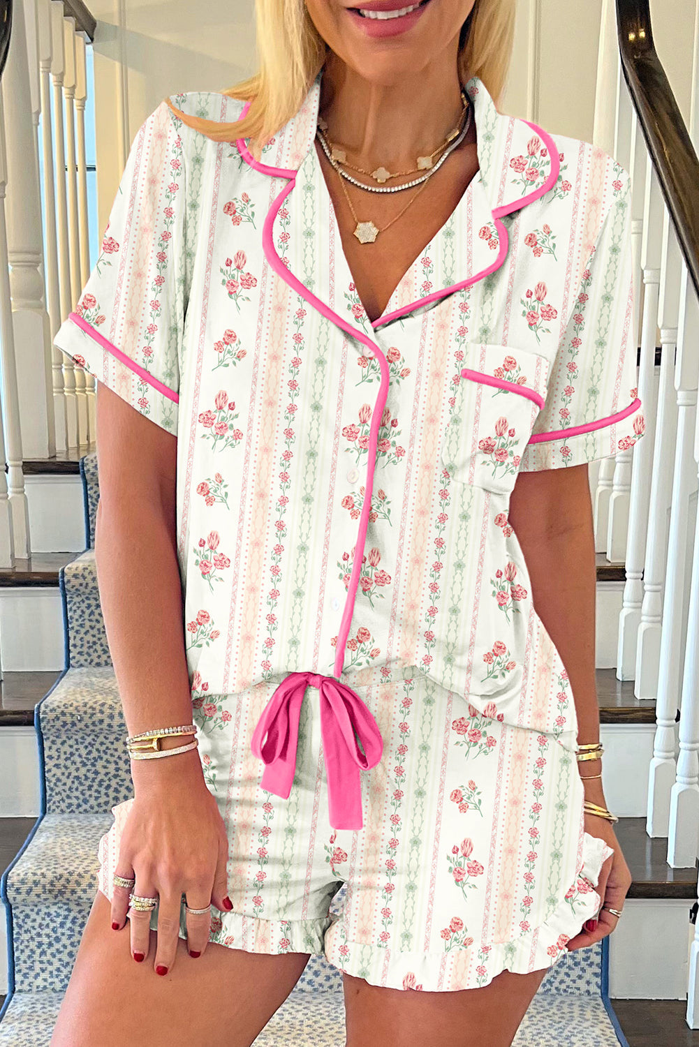 Contrast Pipping Floral-Print Pipping Short Pajamas Set