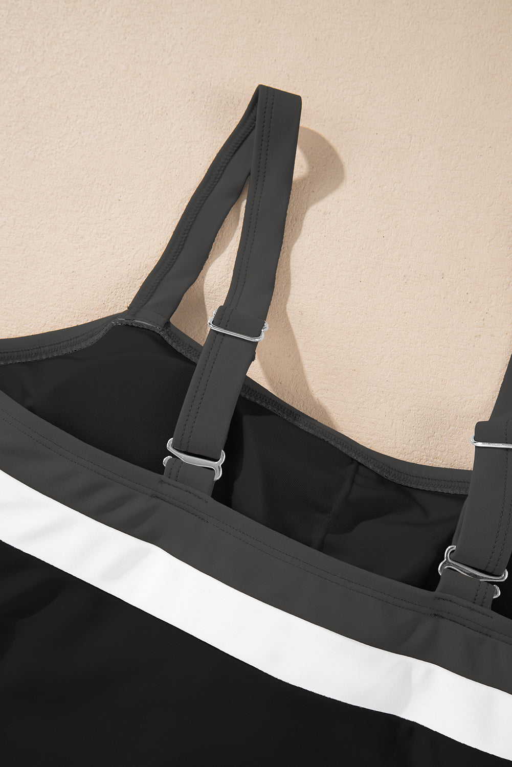 Colorblock Detail Adjustable Straps One Piece Swimsuit in Black