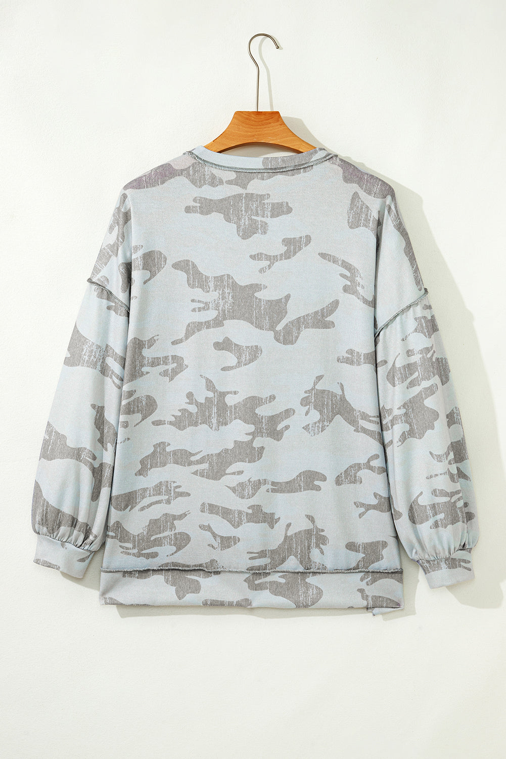Retro Camouflage Print Exposed Seam Patchwork Drop-Shoulder Sweatshirt