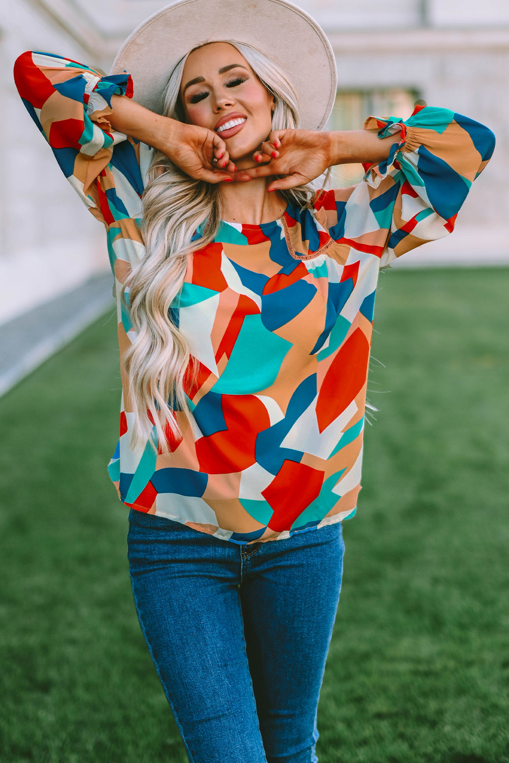 Blouse À Manches Bouffantes Et À Volants À Col Rond Et Motif Abstrait