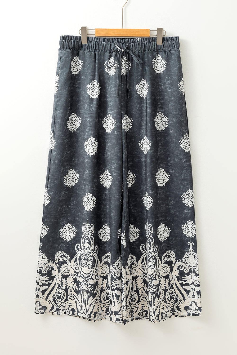 Plus Ethnic Size Geometric Print Wide-Leg Pants in Black