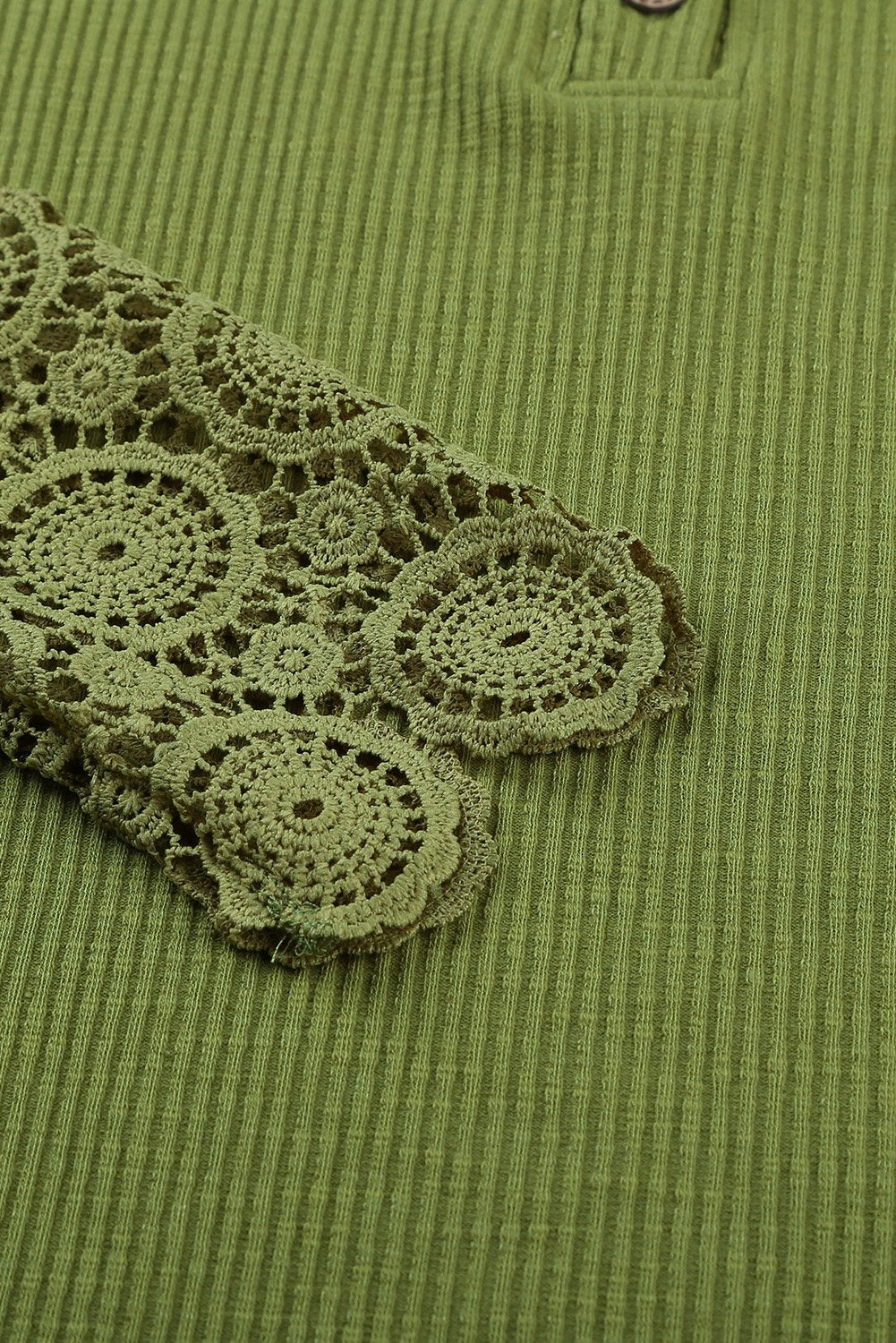 Top for Women Women's Green Crochet Lace-Trimmed Hem Sleeve Button Everyday
