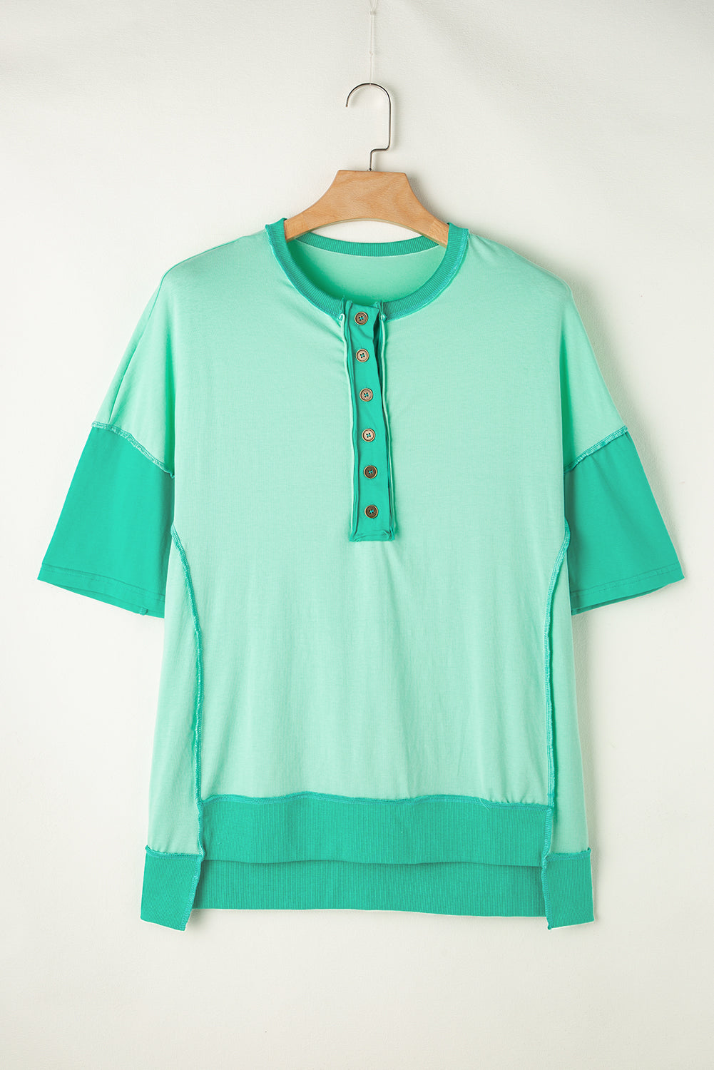 T-shirt demi-bouton patchwork de couleur contrastée vert vif