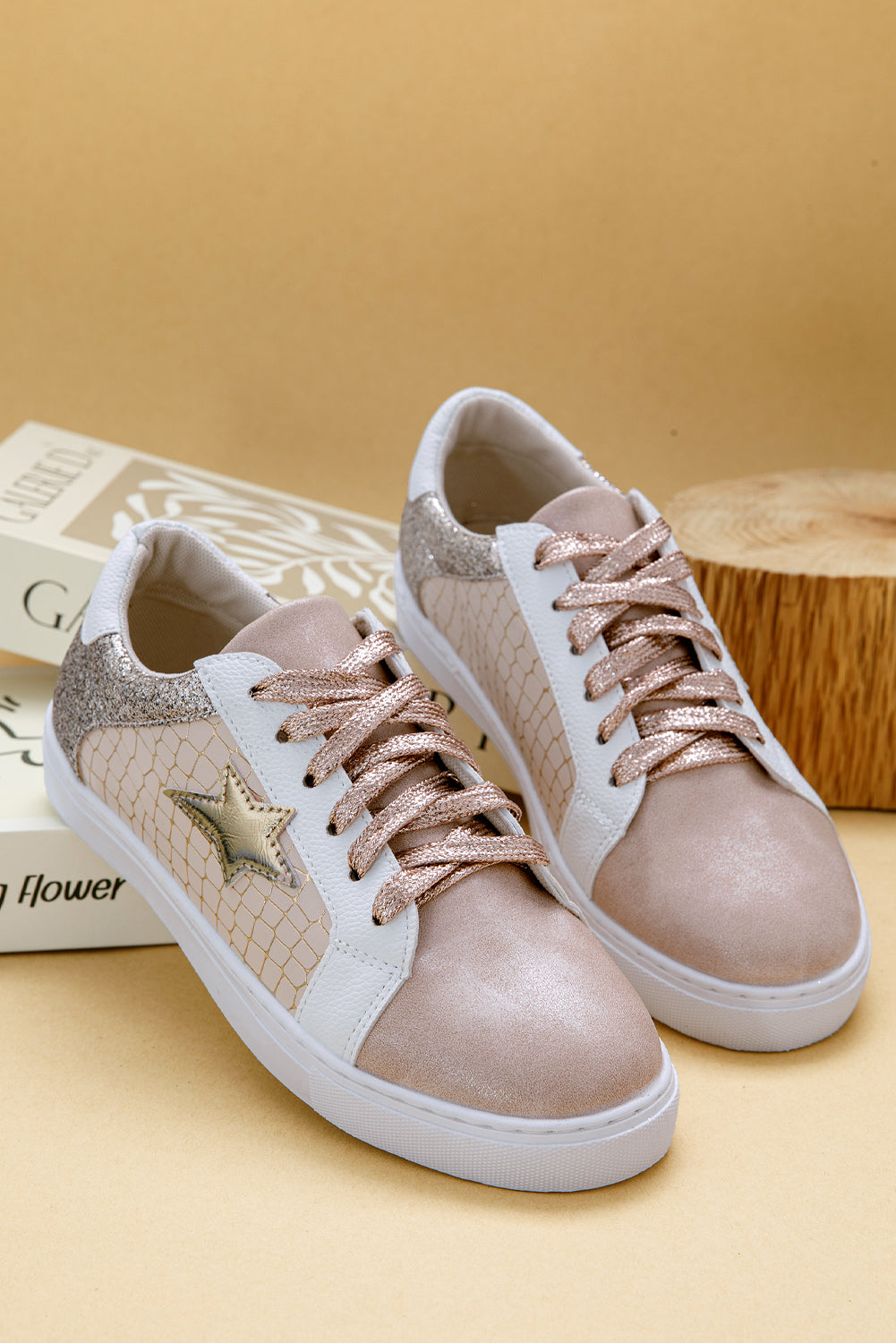 Star Patchwork Glitter Patchwork PU Leather Lace-up Sneakers