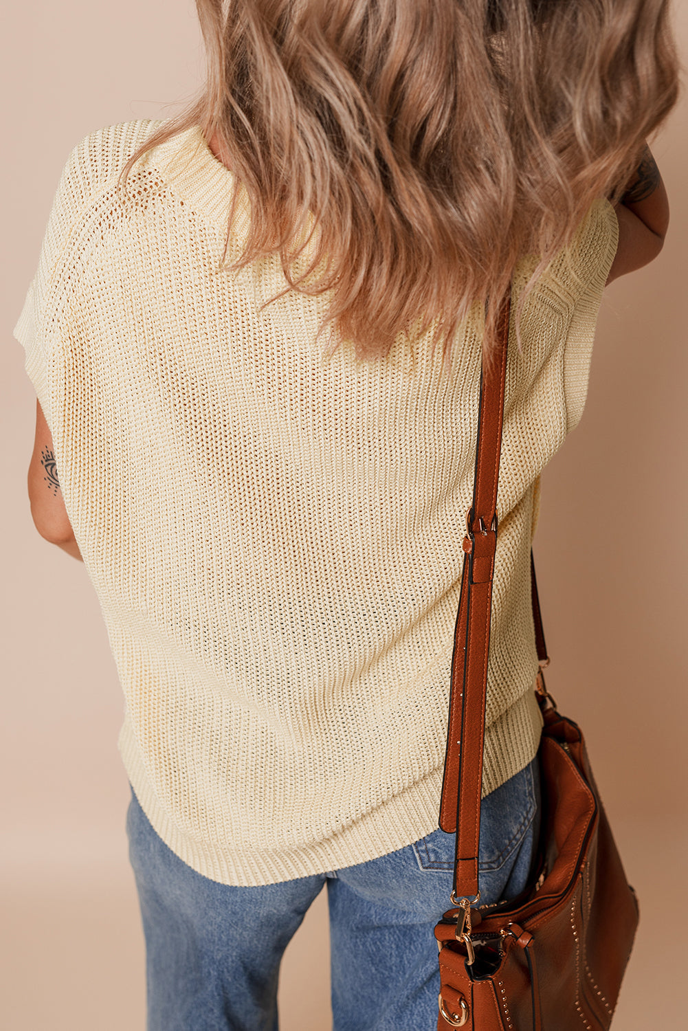 Batwing Short Sleeve Round Neck Knit T Shirt