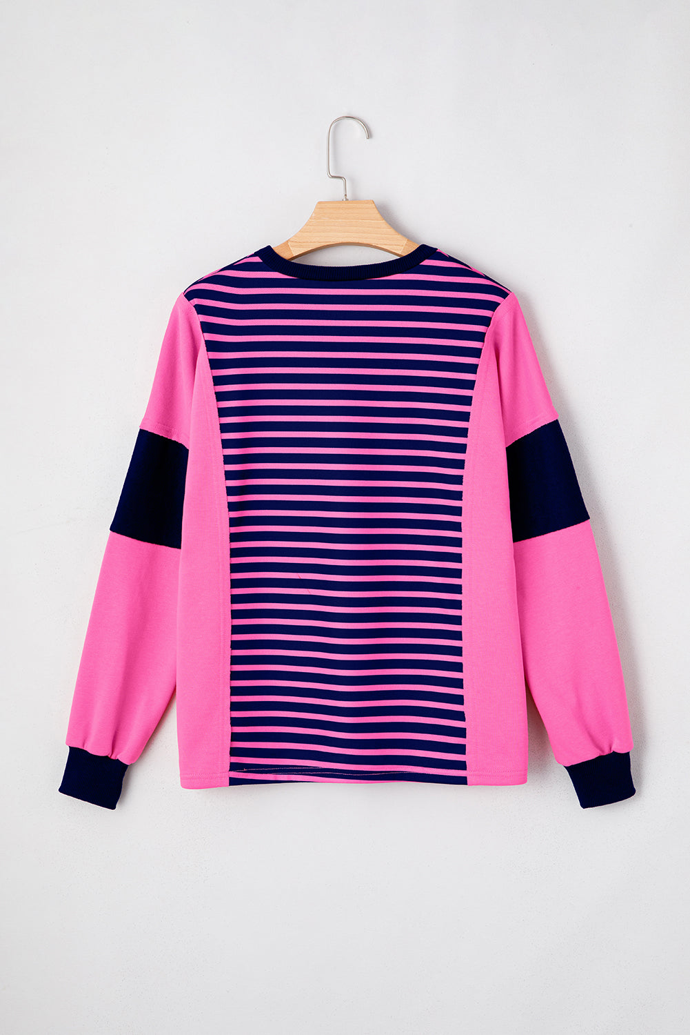 Stripe Colorblock V-Neck Easy-Fit Fit Long-Sleeved Top in Pink