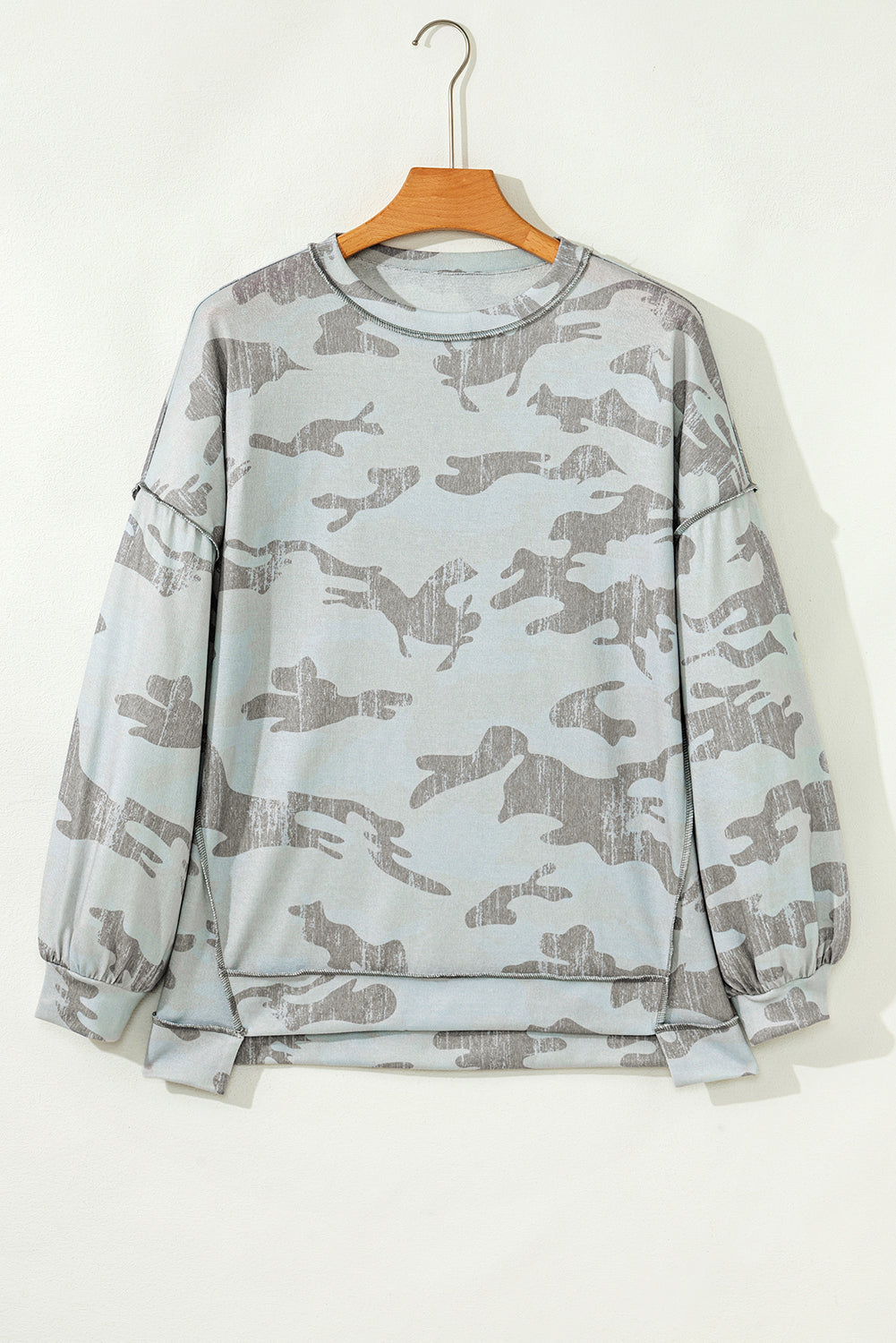 Retro Camouflage Print Exposed Seam Patchwork Drop-Shoulder Sweatshirt