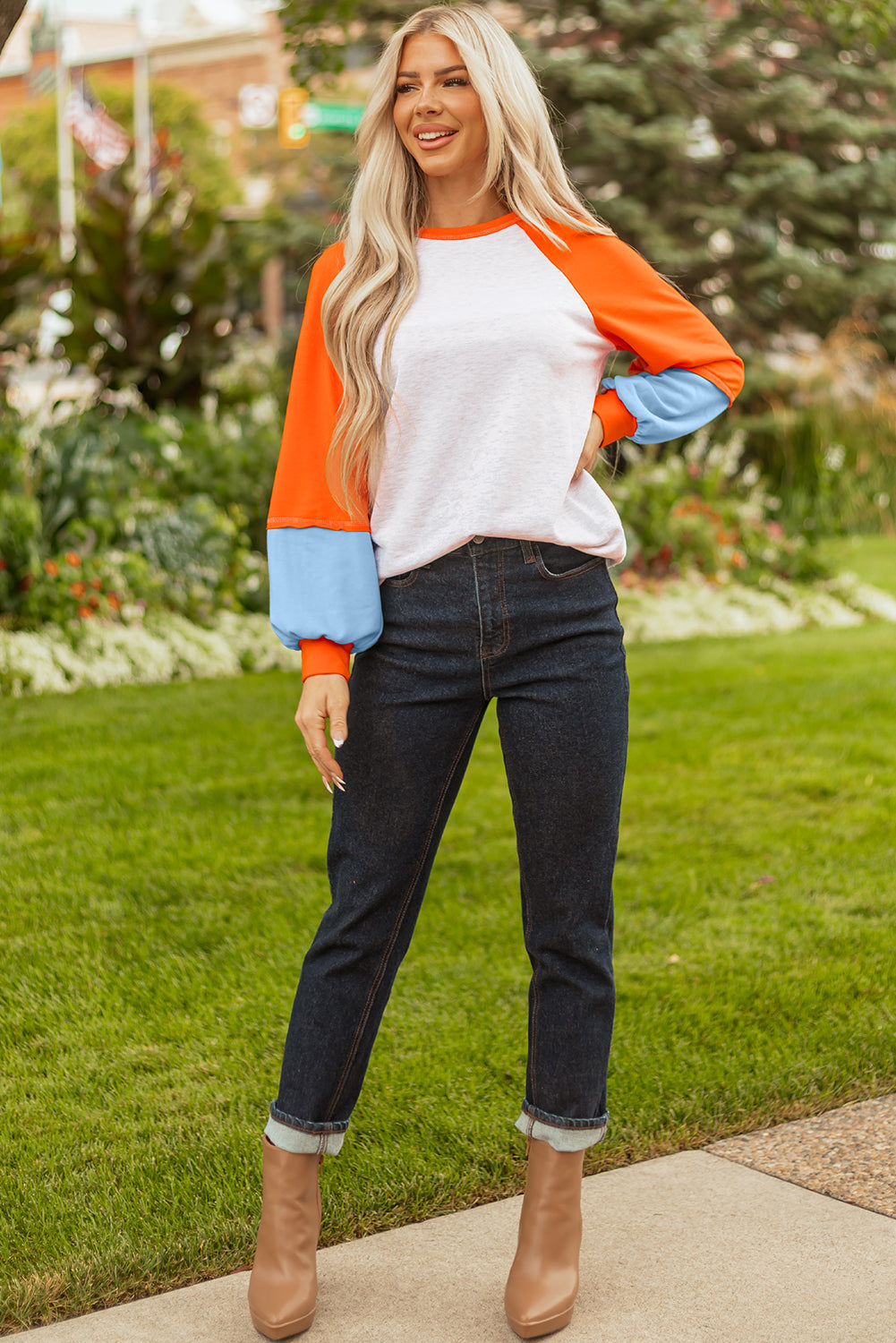 Colorblock Raglan Sleeve Contrast Stitching Easy-Fit Fit Top