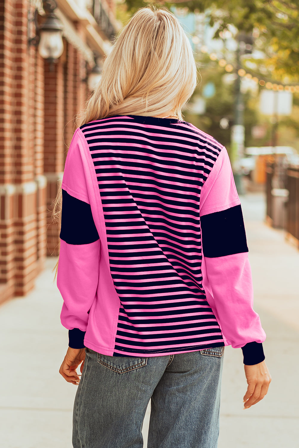 Stripe Colorblock V-Neck Easy-Fit Fit Long-Sleeved Top in Pink