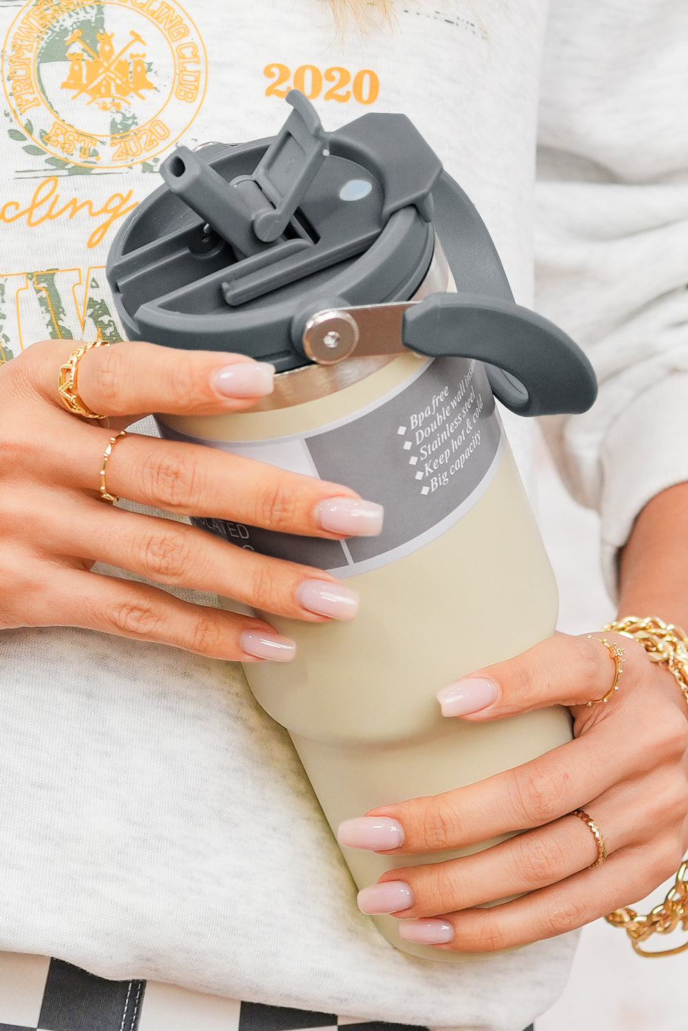 Insulated Vacuum Minimalist Vacuum Cup with Handle 30oz