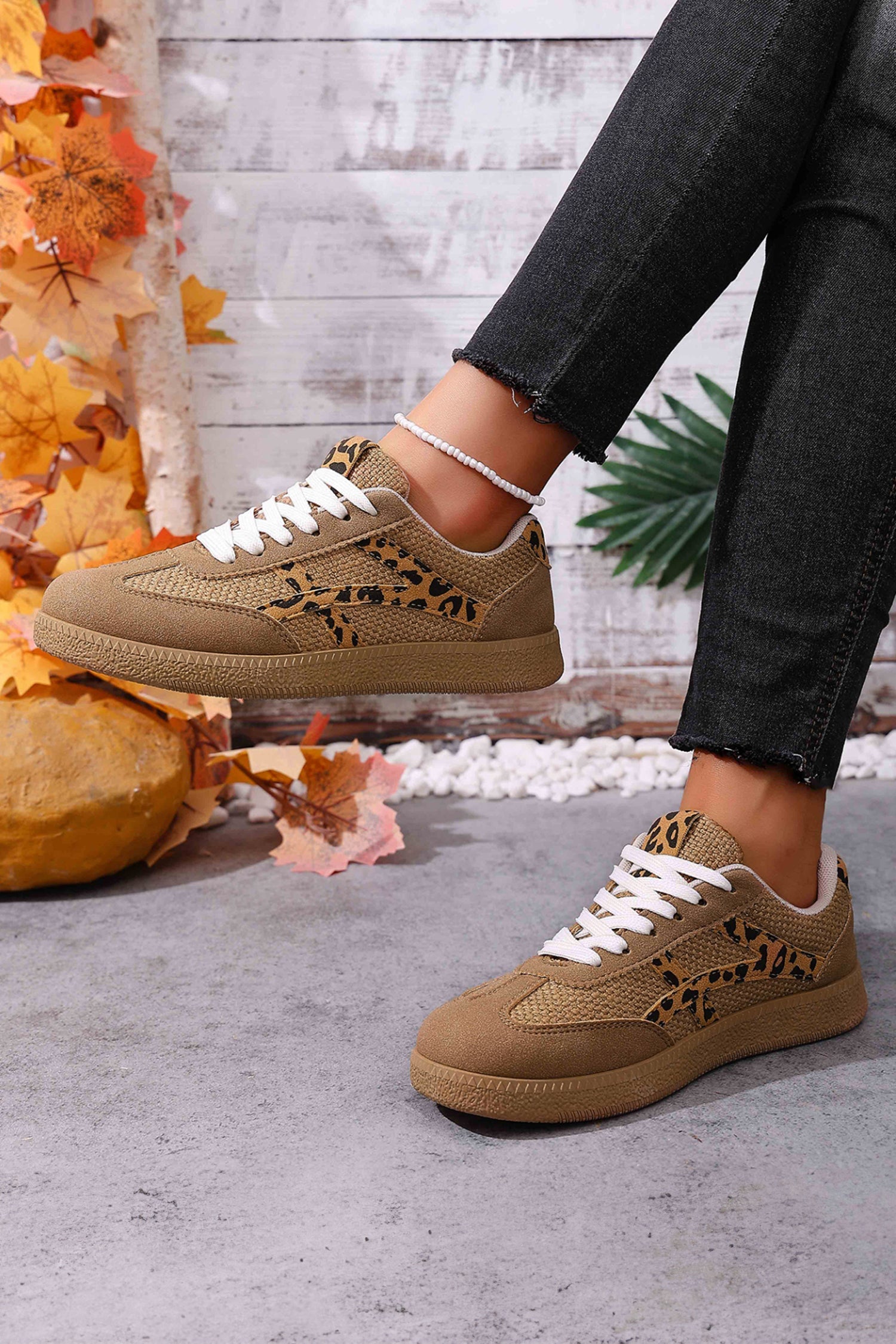 Faux Patchwork Suede Contrast Detail Lace Up Flat Sneakers