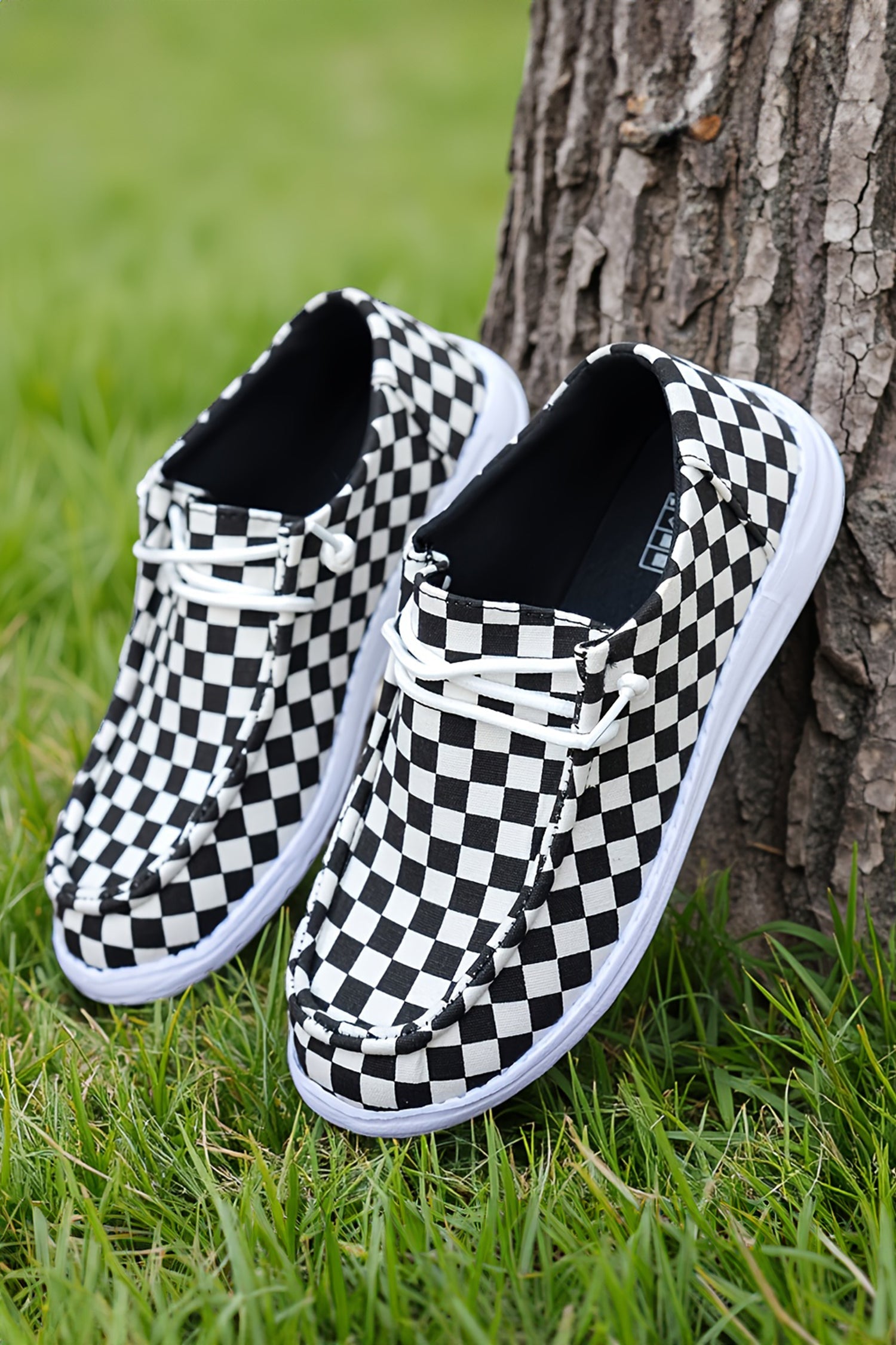 Lace-up Checkered Print Detail Flat Shoes in Black
