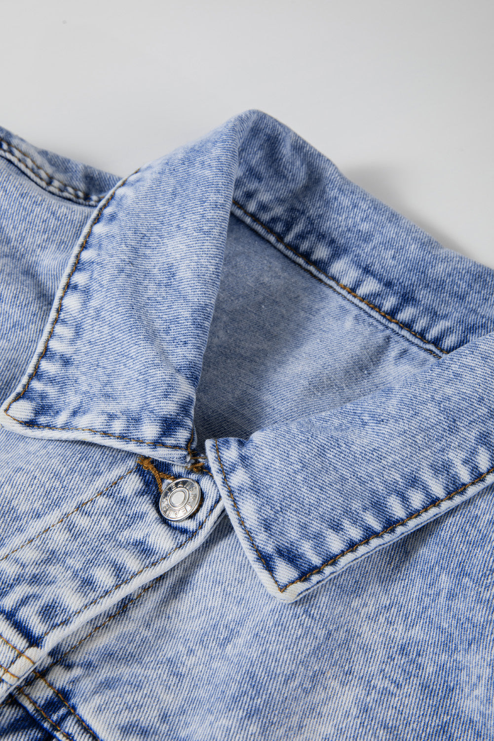 Retro Washed Flap Pockets Denim Jacket in Beau Blue