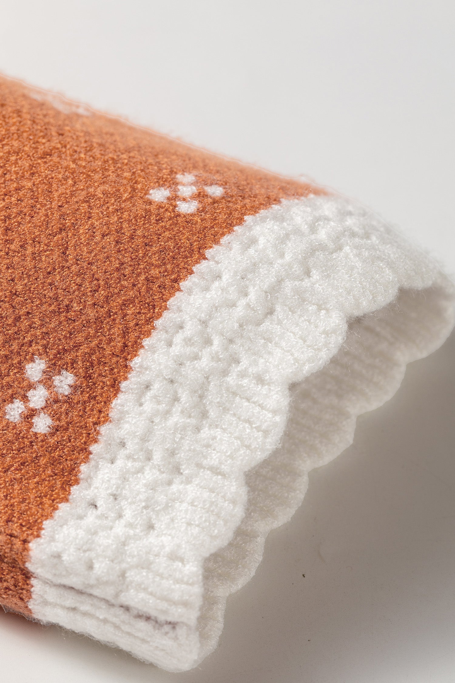 Peter Colorblock Pan Collar Long-Sleeved Knitwear Cardigan in Orange