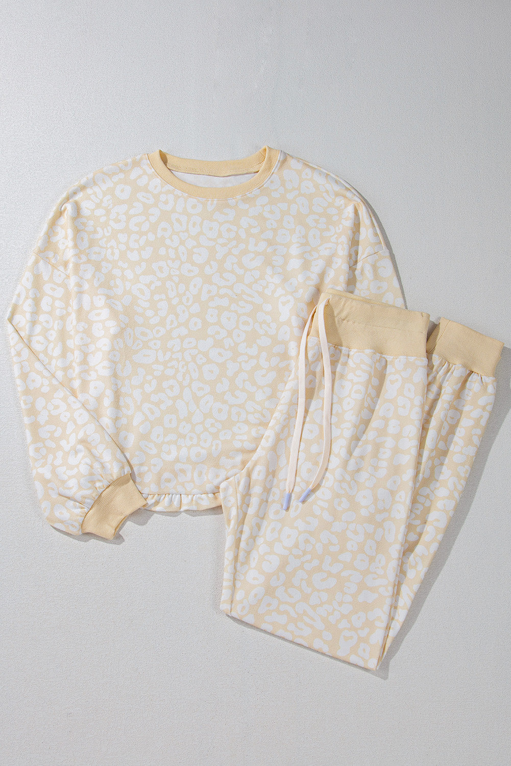 Cheetah Easy-Fit Print 2-Piece Fit Cozy Loungewear