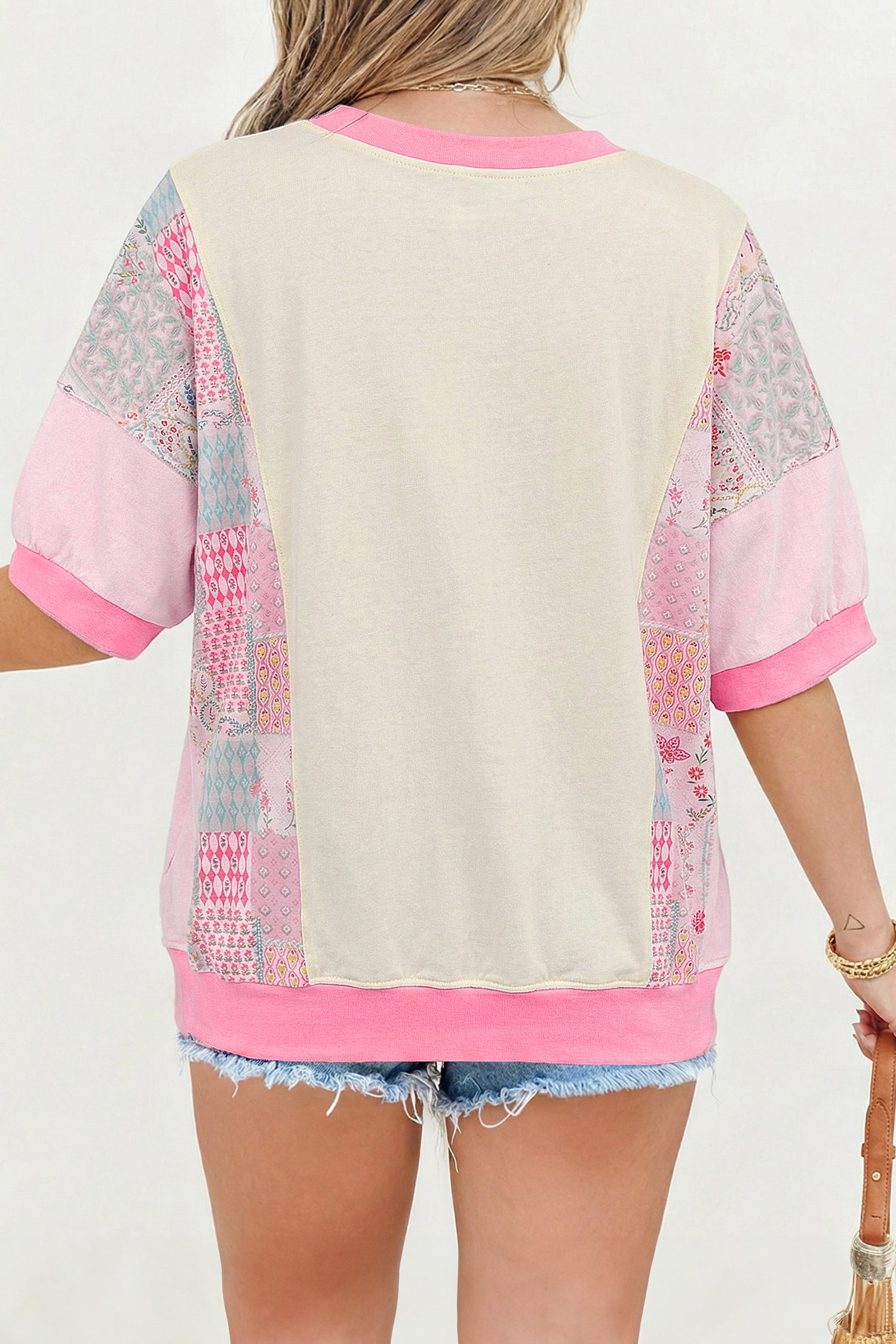 Plus Size Floral Patchwork Short-Sleeved Patch Embroidery Cotton T Shirt in Beige