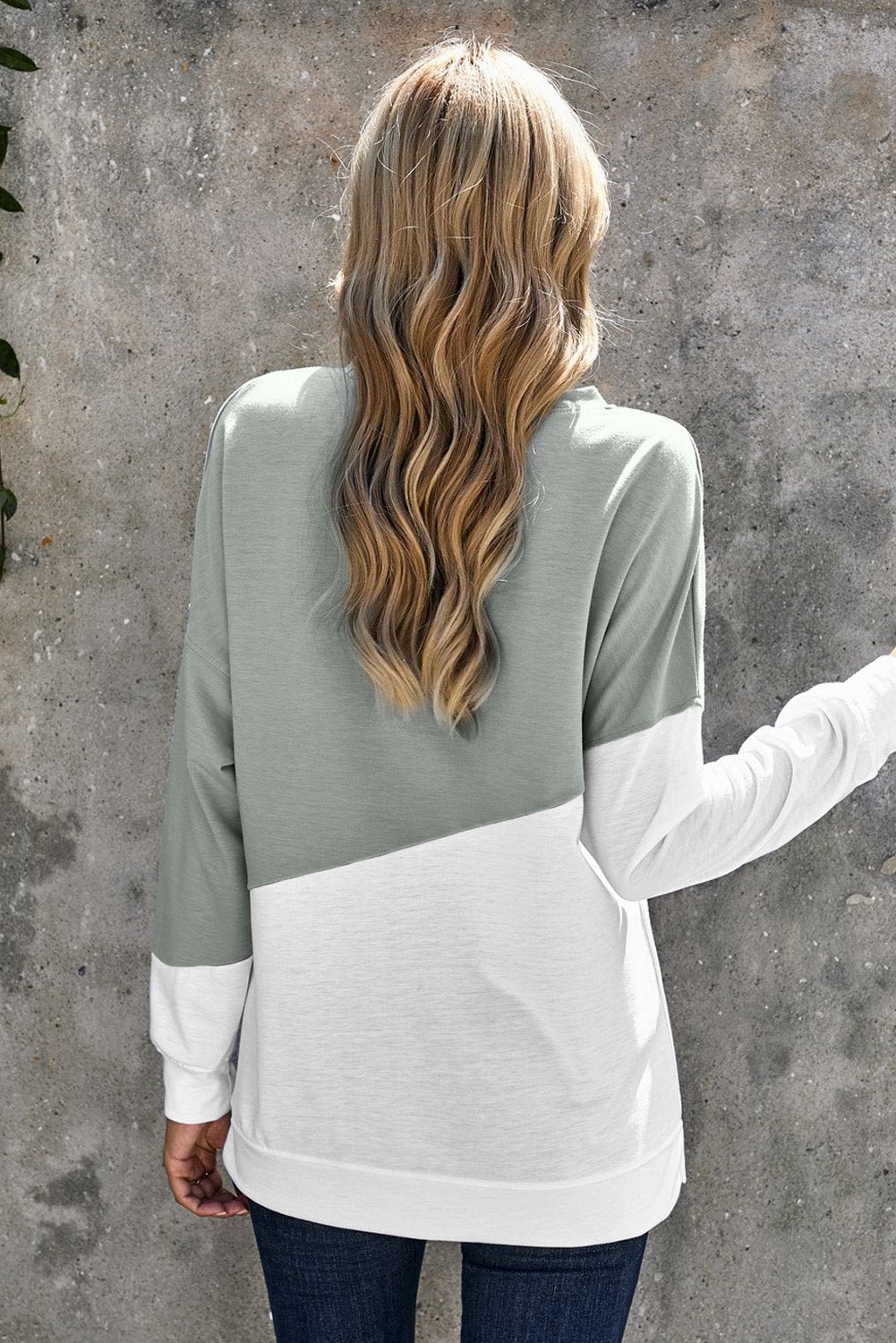 Women's Sleeve Gray White Patchwork Dropped Shoulder Sweatshirt