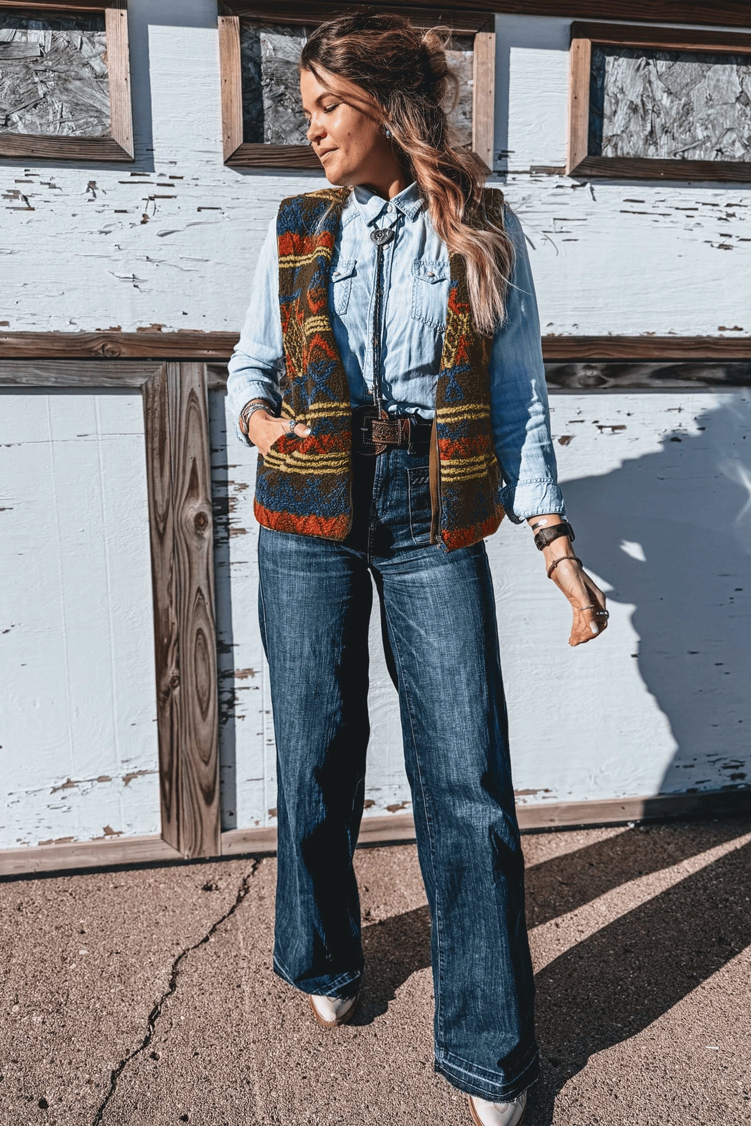 Western Fur Print Faux Metal Zip Insert Pockets Vest in Multicolour