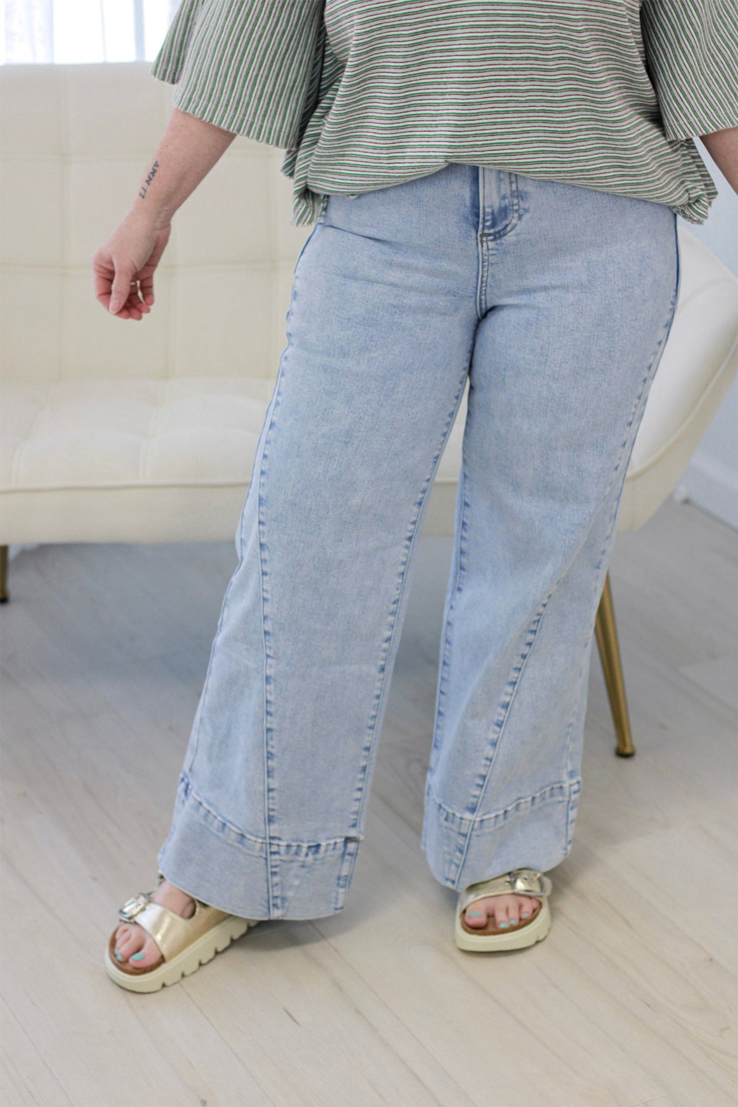 Easy-Fit Solid Paneling Fit Plus Size Jeans in Beau Blue