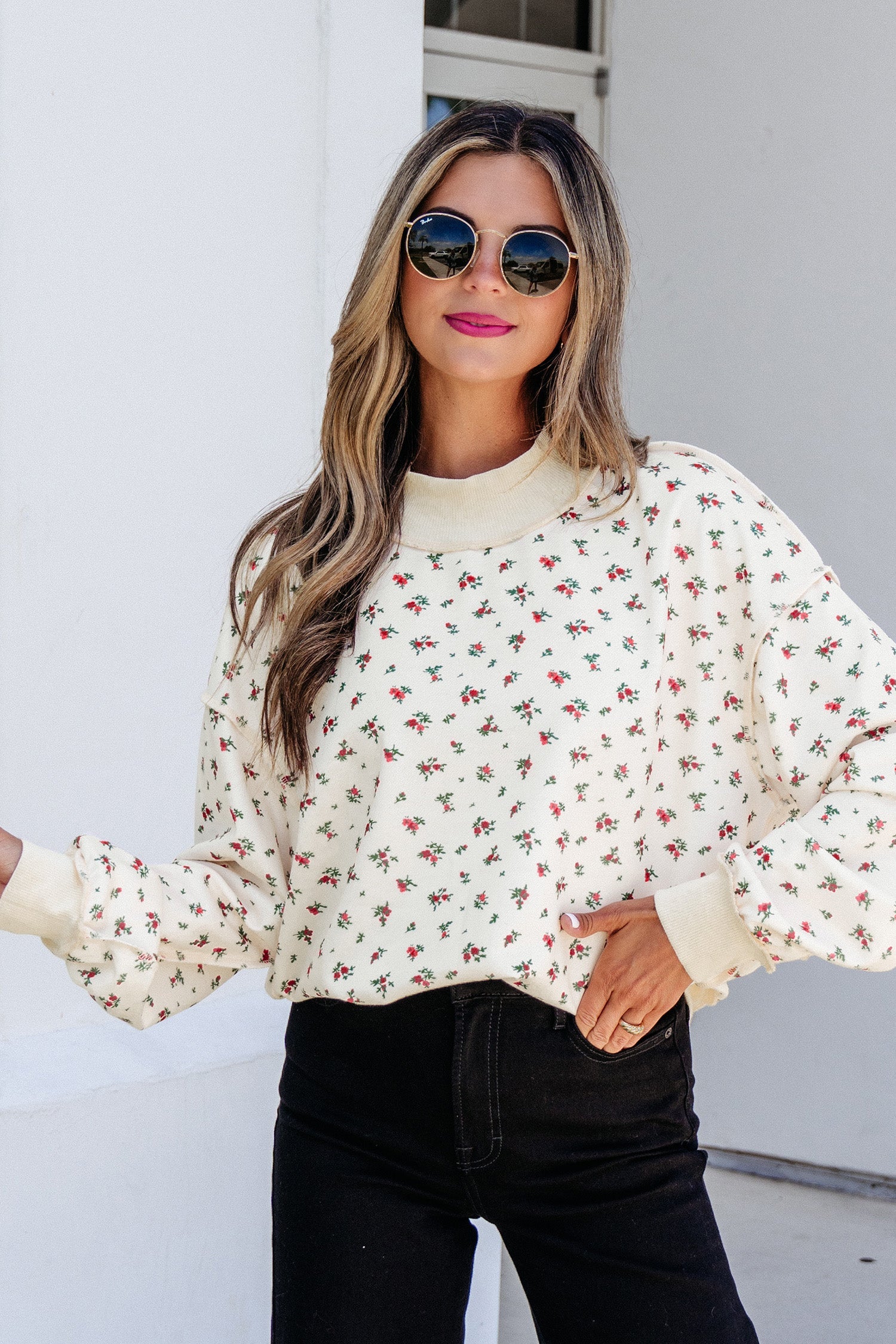 Rib-Knit Floral-Print High Neck Baggy Pullover Sweatshirt in Beige