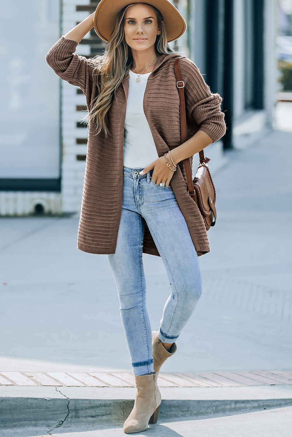 Cardigan à capuche ouvert sur le devant en tricot côtelé horizontal