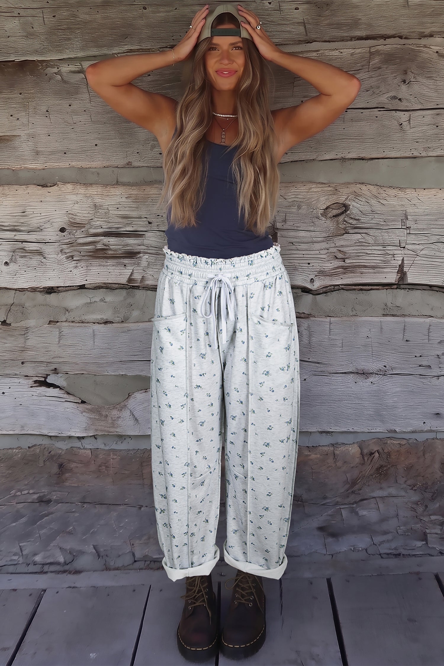 Floral-Print Timeless Elastic Waist Fit Pants in Gray