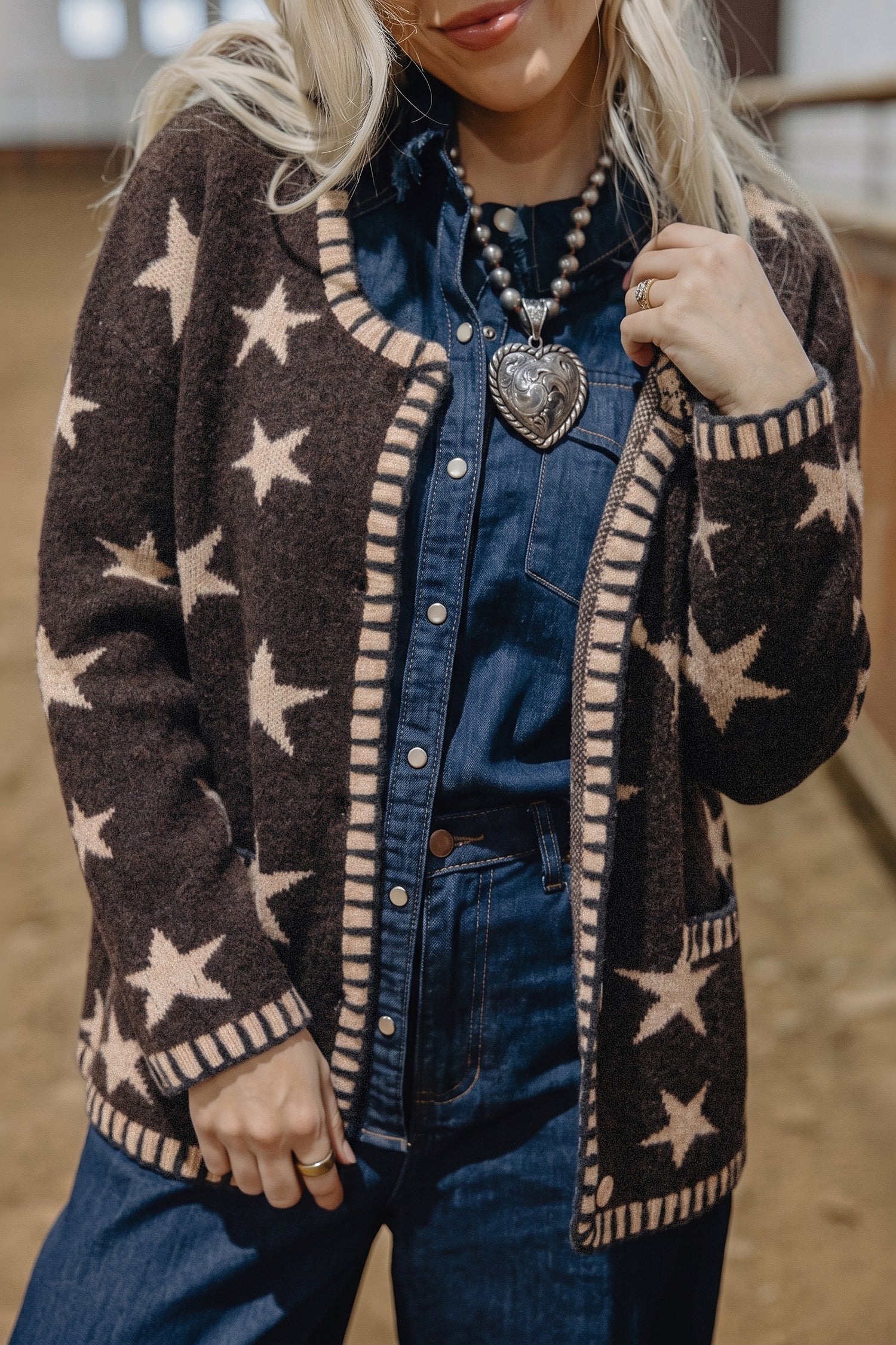 Stars Pattern Colorblock Long-Sleeved Shift Wool Cardigan in Brown