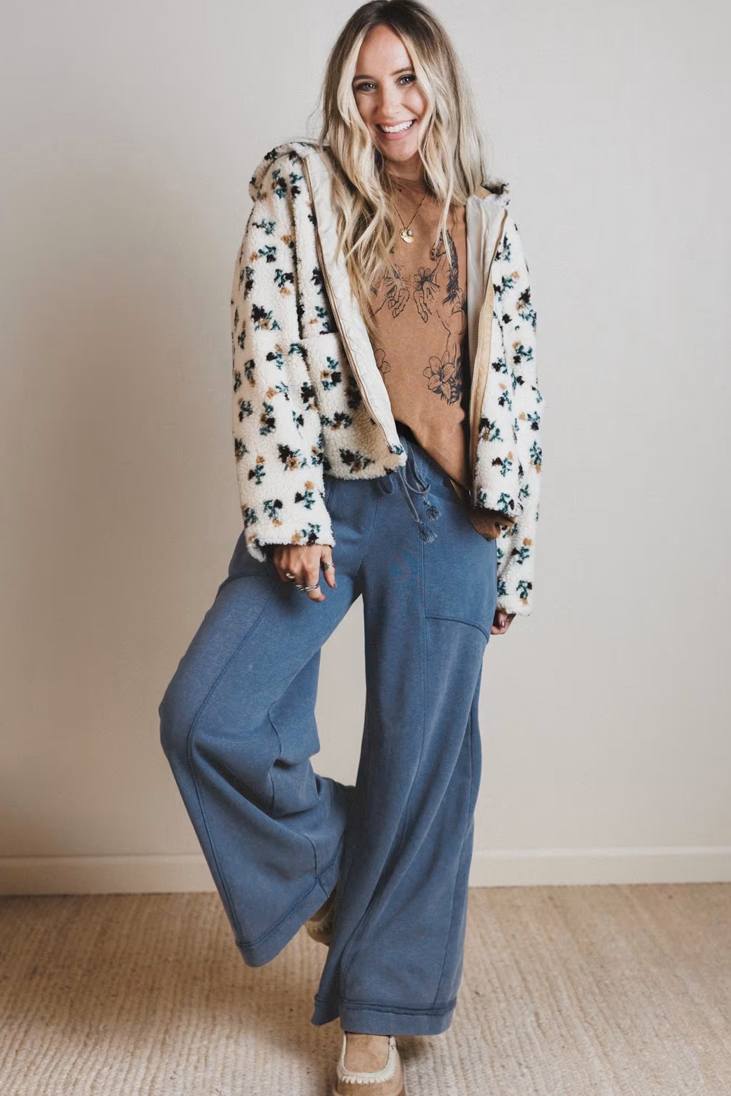 Retro High-Waisted Wide-Leg Western Pants in Ashleigh Blue